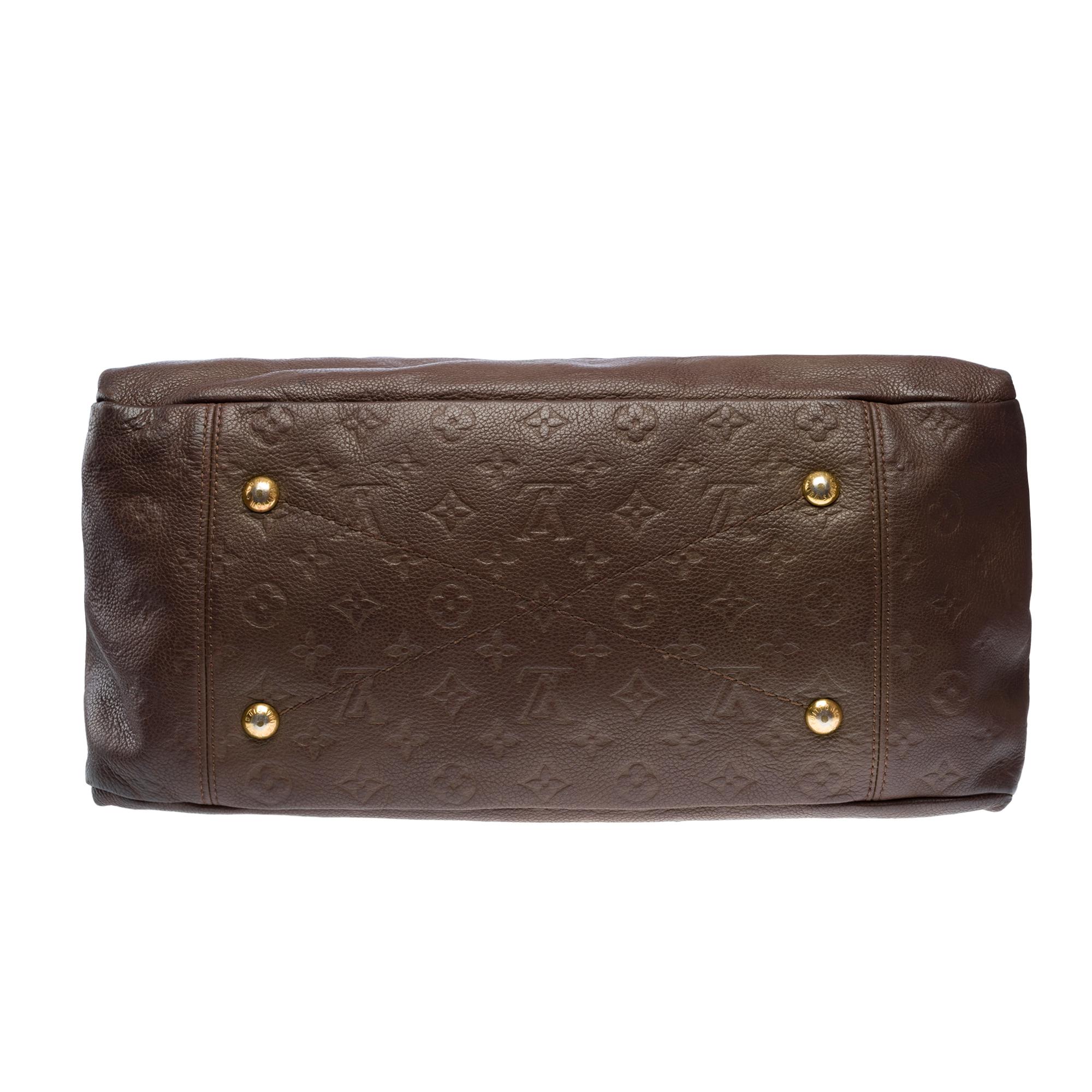 Louis Vuitton Artsy MM Hobo bag in brown monogram embossed calfskin leather, GHW 5