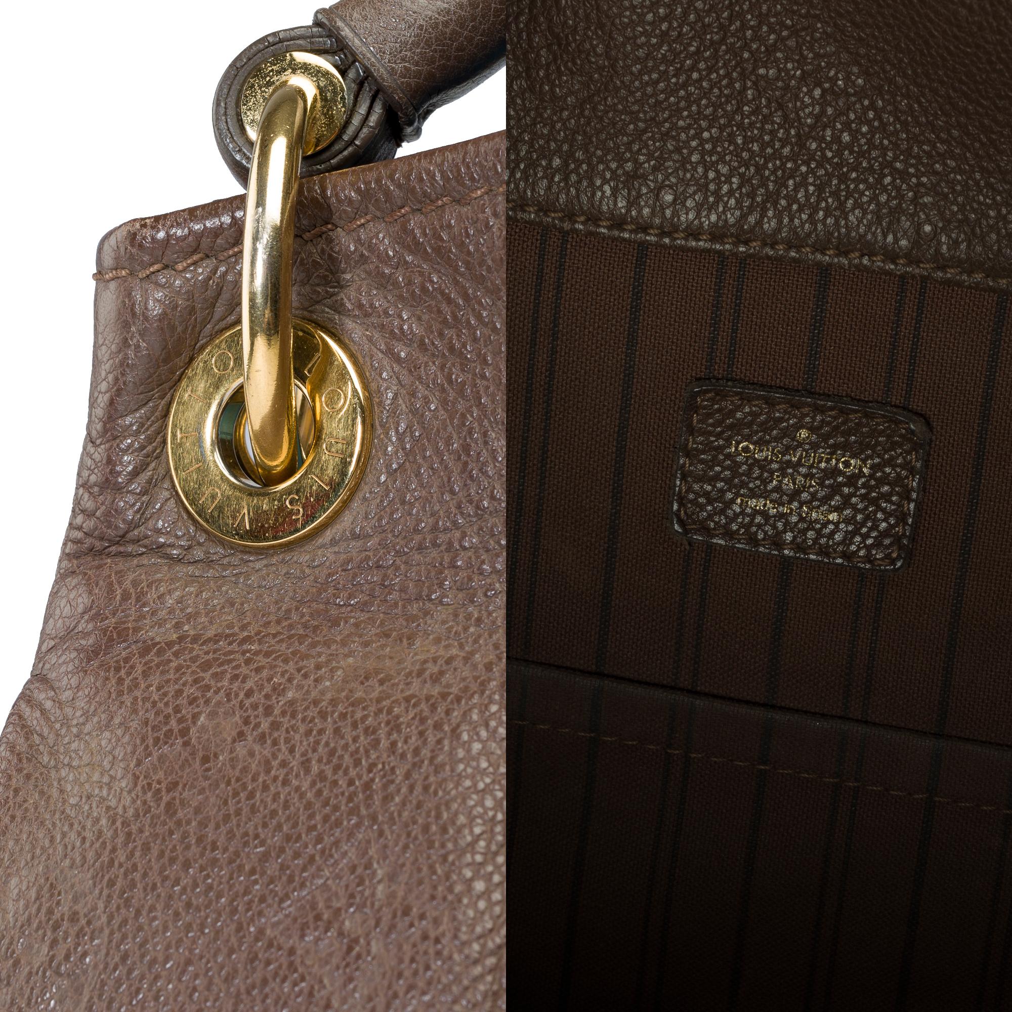 Louis Vuitton Artsy MM Hobo bag in brown monogram embossed calfskin leather, GHW 1