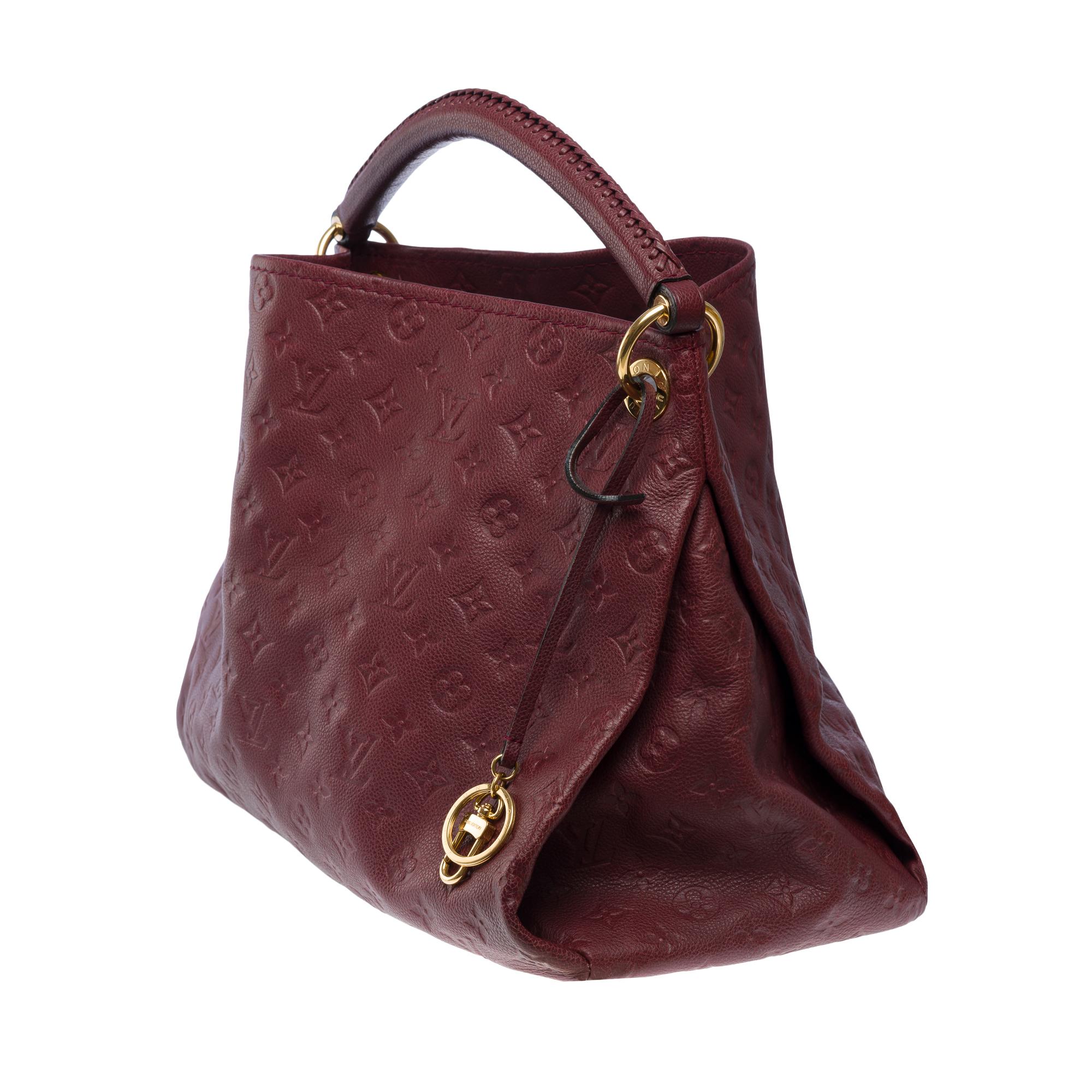 Louis Vuitton Artsy MM Hobo bag in Burgundy Monogram calfskin leather, GHW In Good Condition For Sale In Paris, IDF