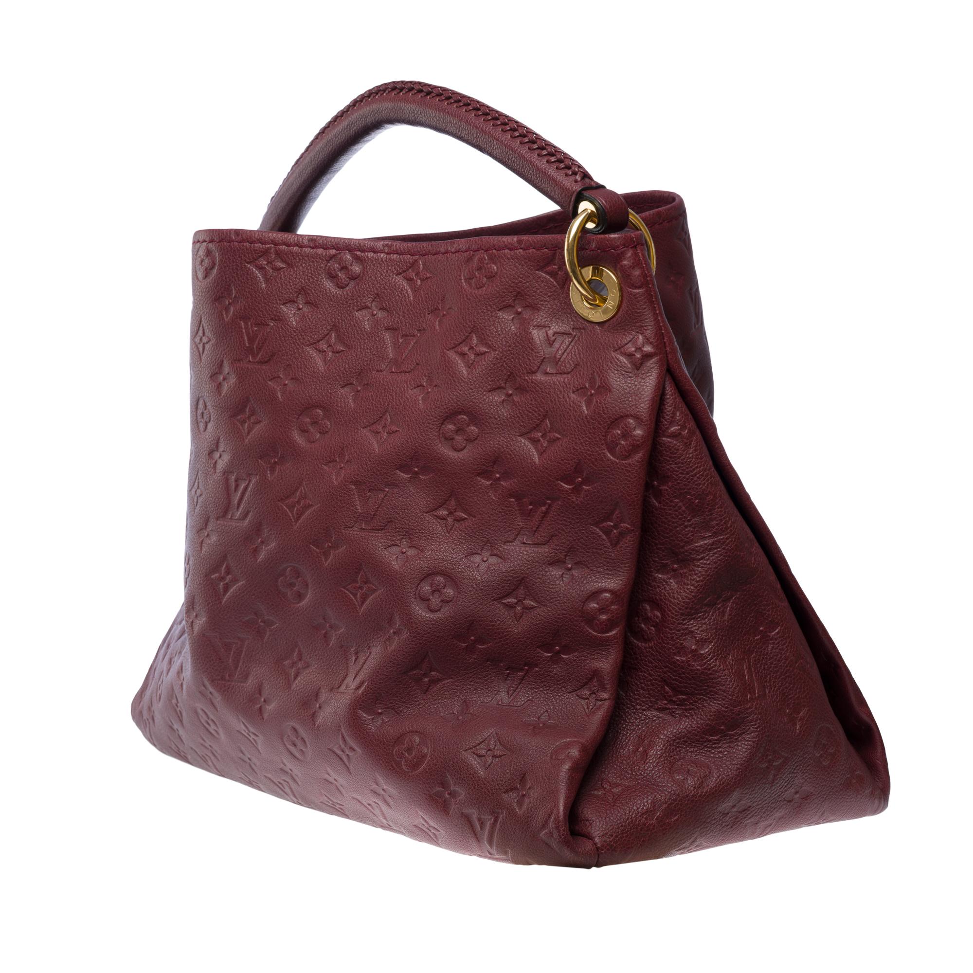 Women's Louis Vuitton Artsy MM Hobo bag in Burgundy Monogram calfskin leather, GHW For Sale