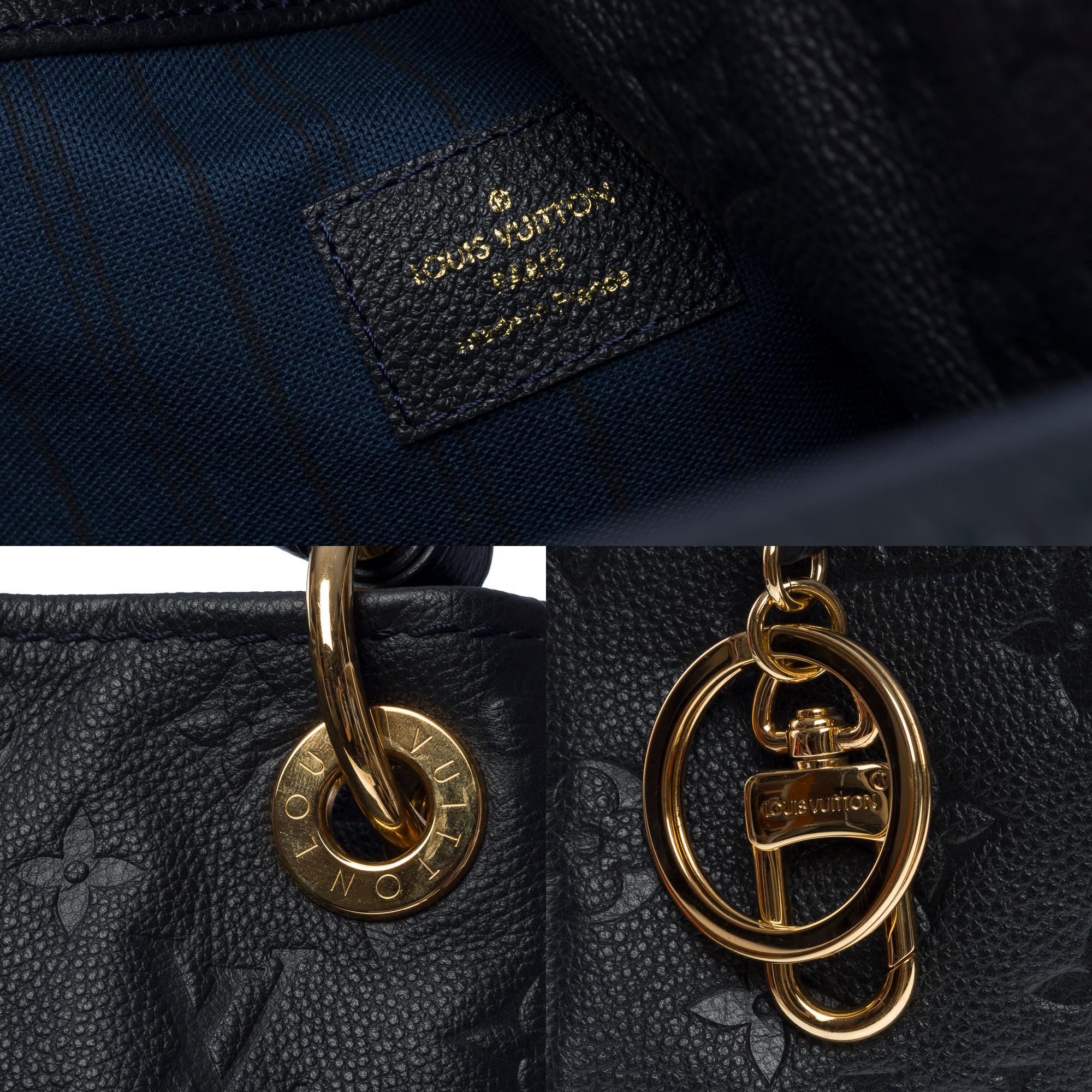 Louis Vuitton Artsy MM Hobo bag in dark blue monogram calfskin leather, GHW For Sale 1