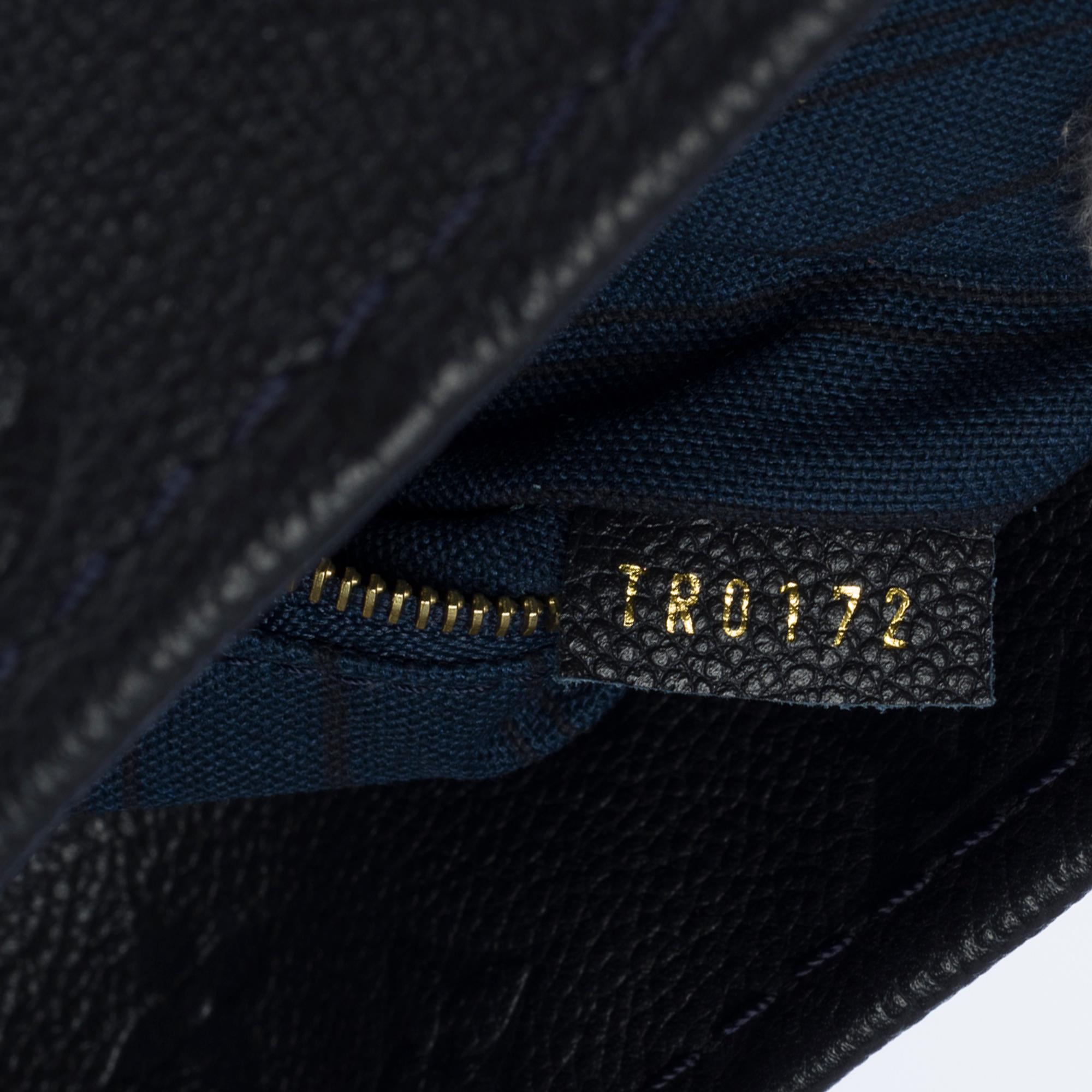 Louis Vuitton Artsy MM Hobo bag in dark blue monogram calfskin leather, GHW For Sale 2