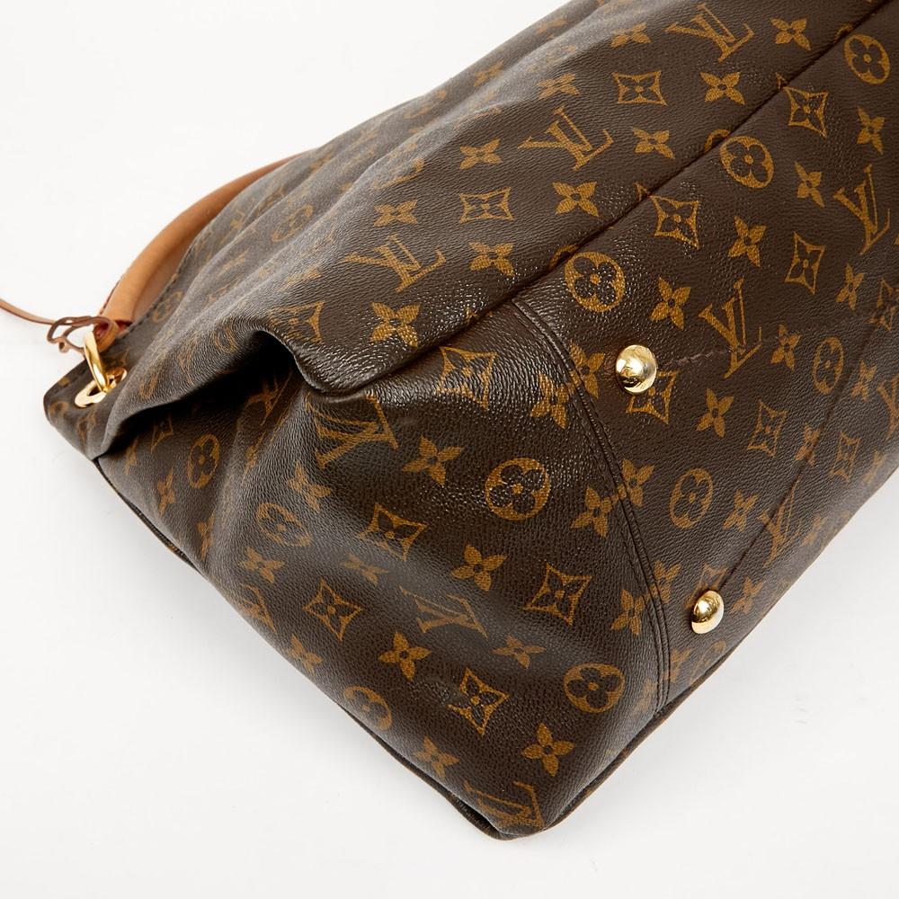 LOUIS VUITTON Artsy MM in Brown Monogram 2