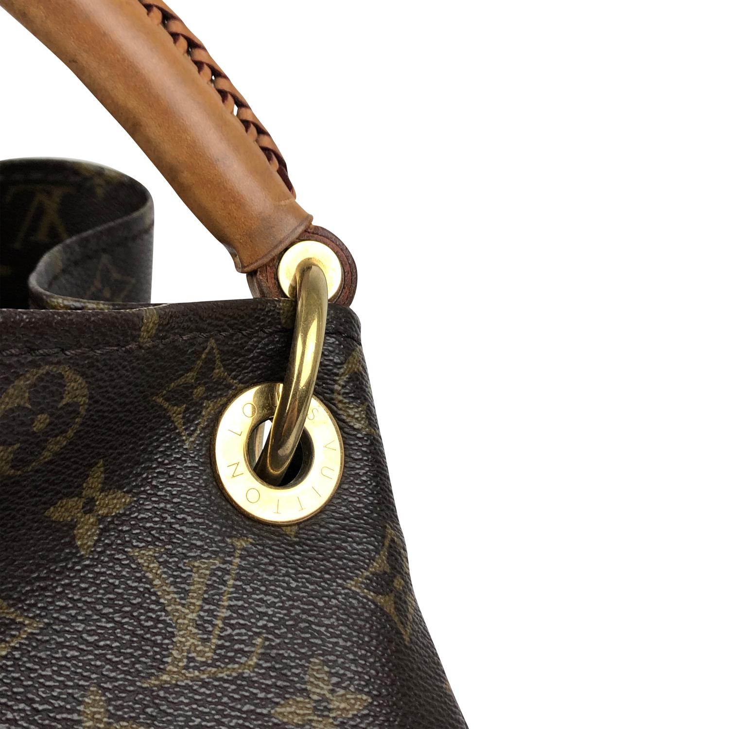 Louis Vuitton Artsy MM Monogram Shoulder Bag 3