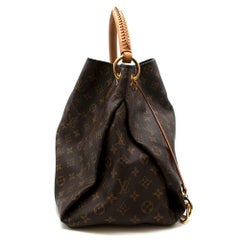 Louis Vuitton Artsy MM Monogram Tote Bag