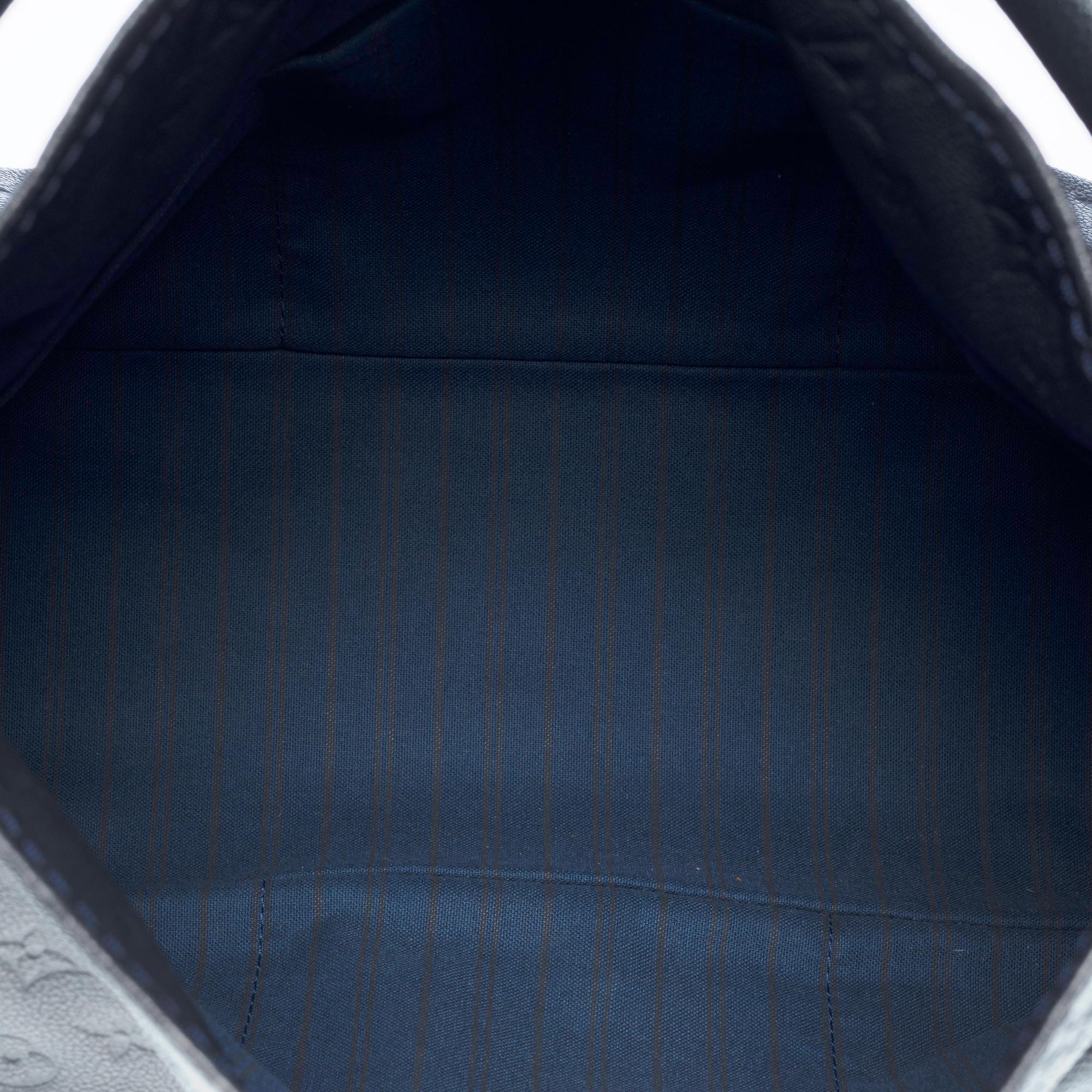 Louis Vuitton Artsy MM Hobo-Tasche aus dunkelblauem Kalbsleder mit Monogramm, GHW 4