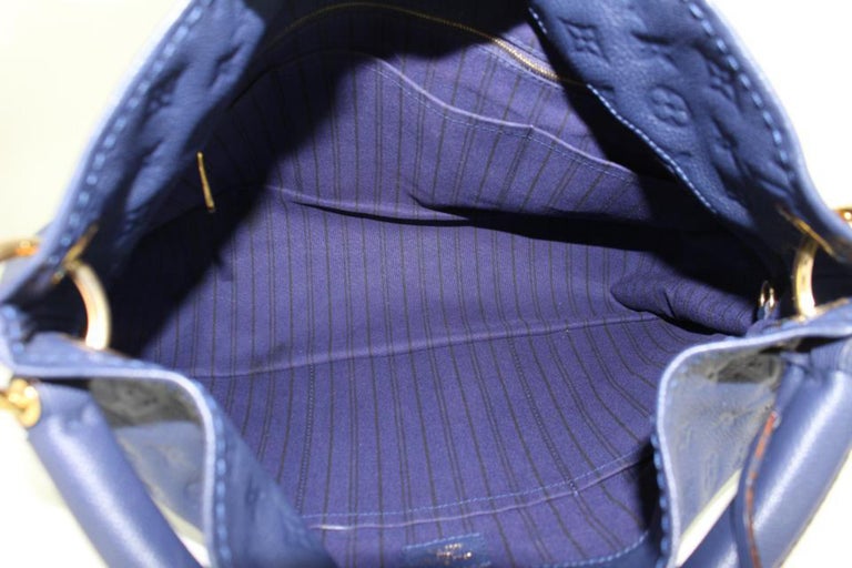 Louis Vuitton Artsy (Ultra Rare) Empreinte Orage Mm Braid 4lz0116 Blue Hobo  Bag For Sale at 1stDibs