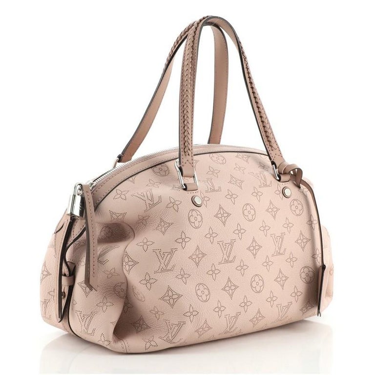Louis Vuitton Asteria Handbag Mahina Leather