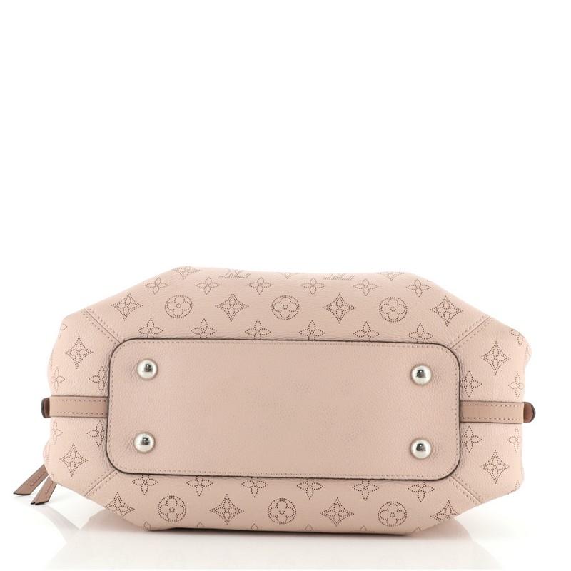 Beige Louis Vuitton Asteria Handbag Mahina Leather