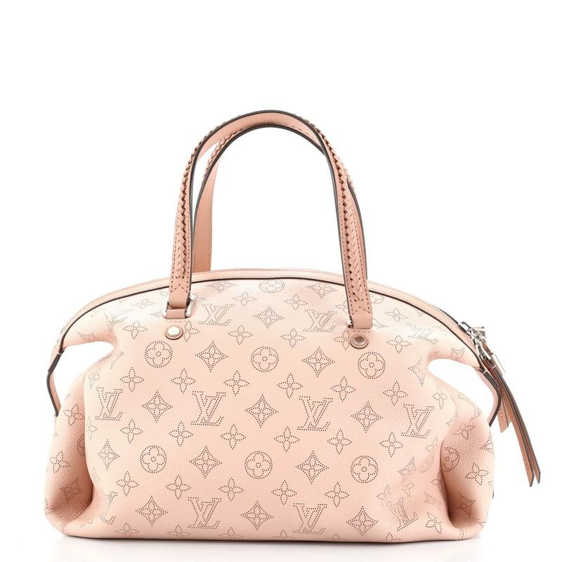 Louis Vuitton Asteria Handtasche Mahina Leder im Zustand „Gut“ in NY, NY