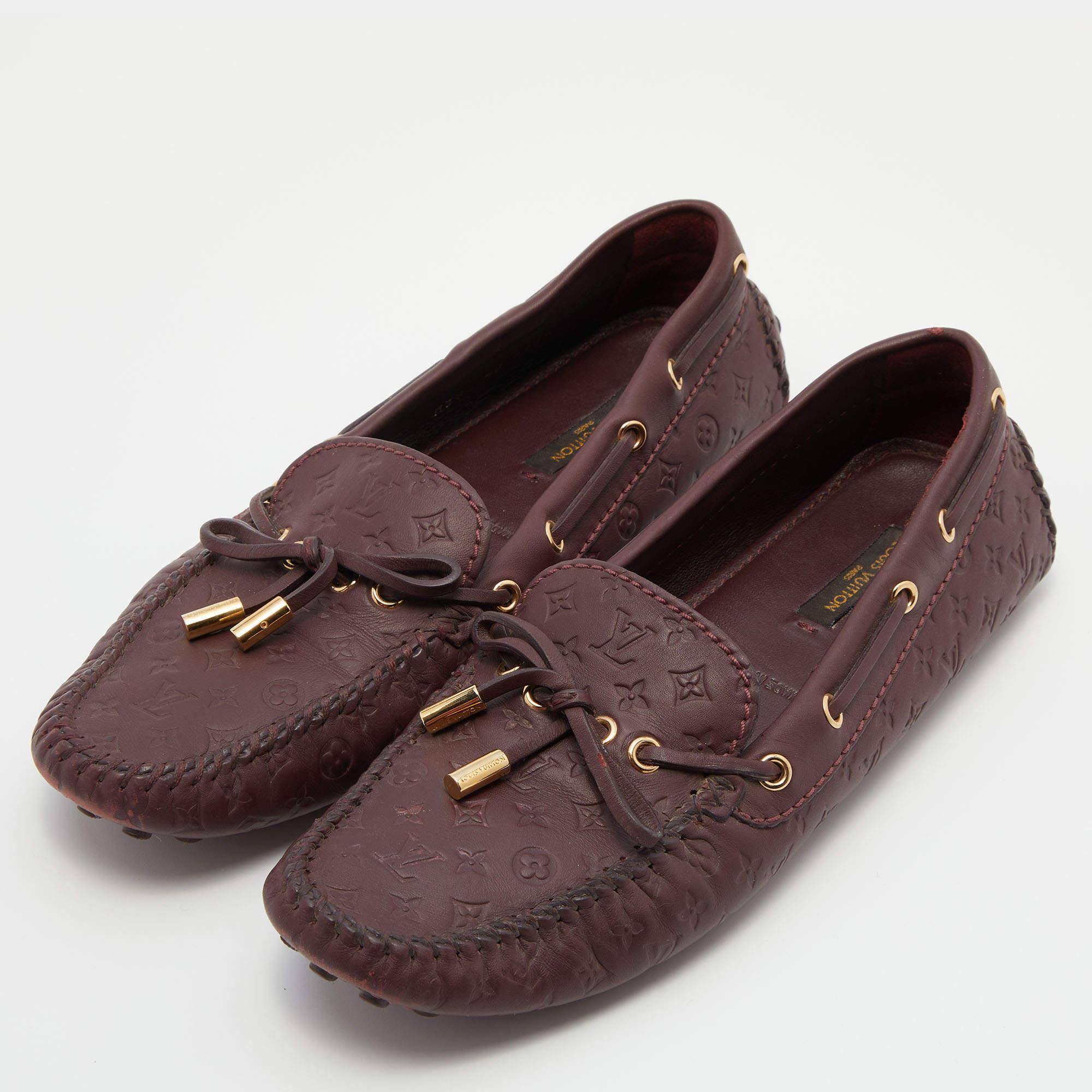 Louis Vuitton Aube Monogram Empreinte Leather Gloria Flat Loafers Size 38 In Fair Condition In Dubai, Al Qouz 2