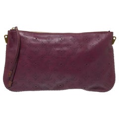 Louis Vuitton Aubergine Mahina Leder Onatah Pochette Tasche