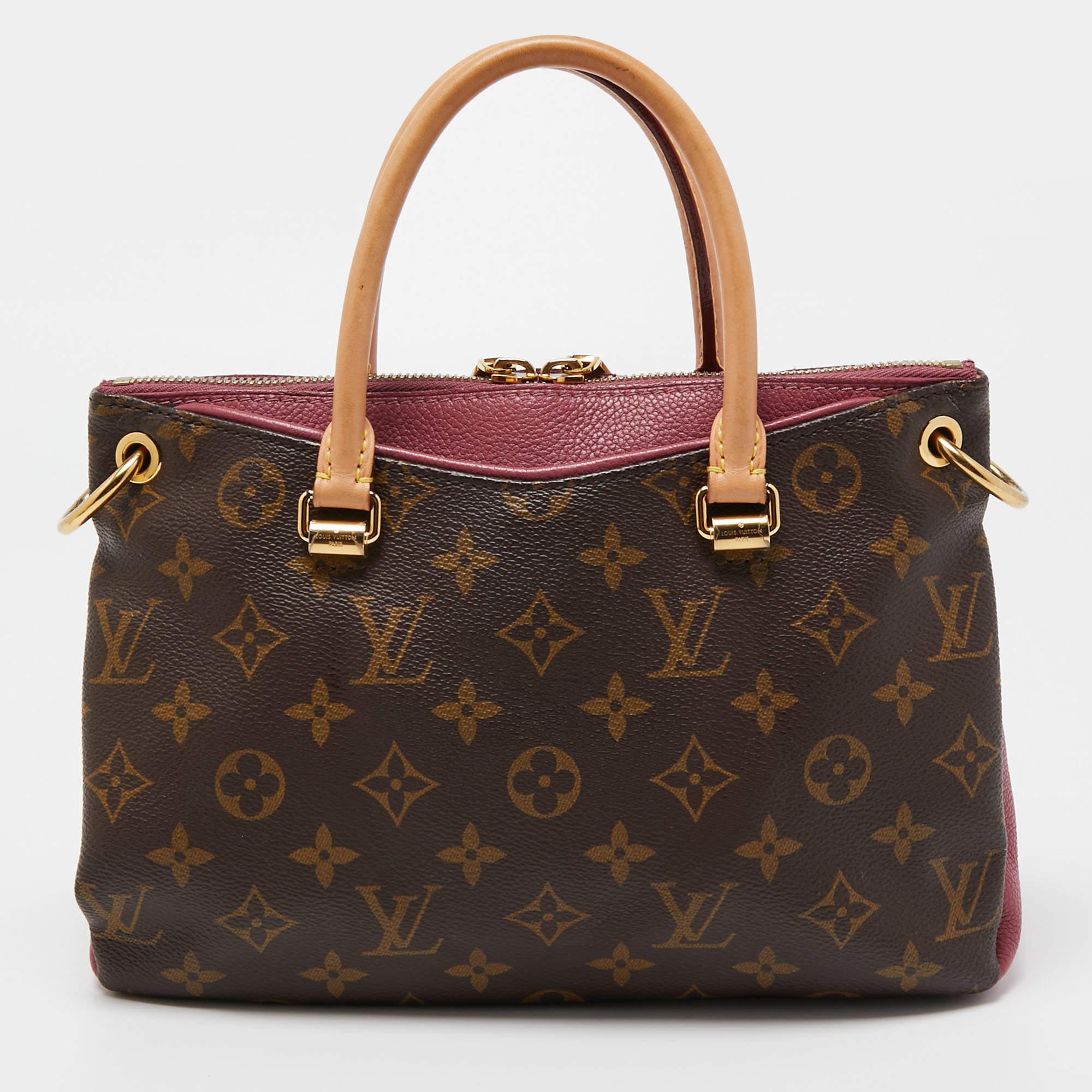 Designer bags are ideal companions for ample occasions! Here we have a fashion-meets-functionality piece crafted with precision. It has been equipped with a well-sized interior that can easily fit all your essentials.

Includes: Original Dustbag,