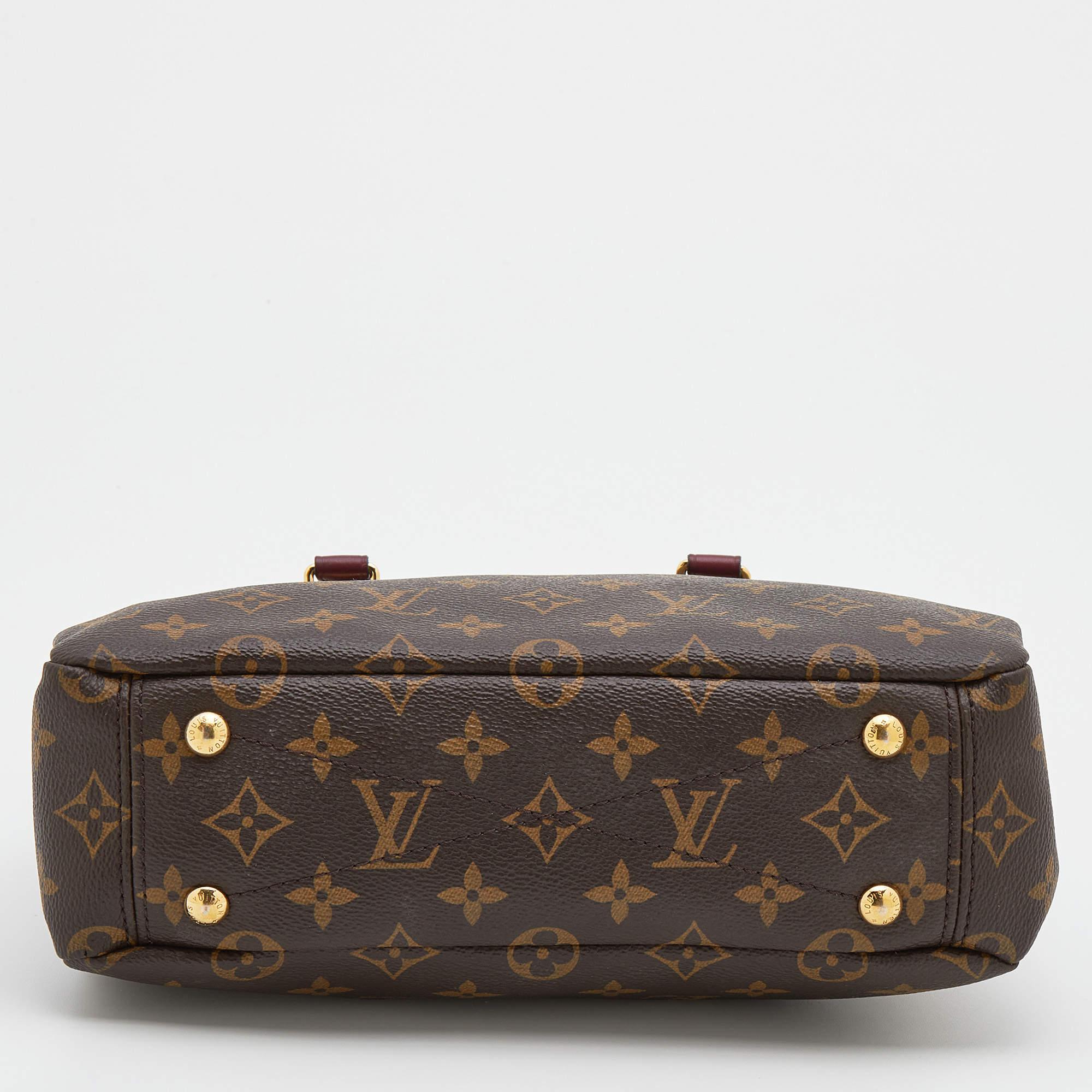 Louis Vuitton Aurore Leather And Monogram Canvas Pallas BB Bag In Good Condition In Dubai, Al Qouz 2