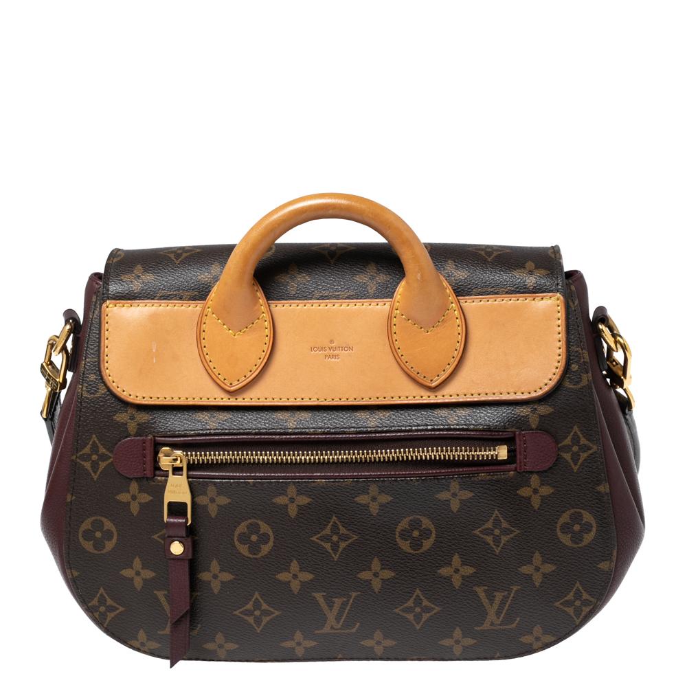 A fine pick for endless style and fashion-filled sprees is this Eden. This Louis Vuitton creation has been beautifully crafted from monogram canvas as well as leather and it has a flap secured by a push lock. The insides are lined with Alcantara and