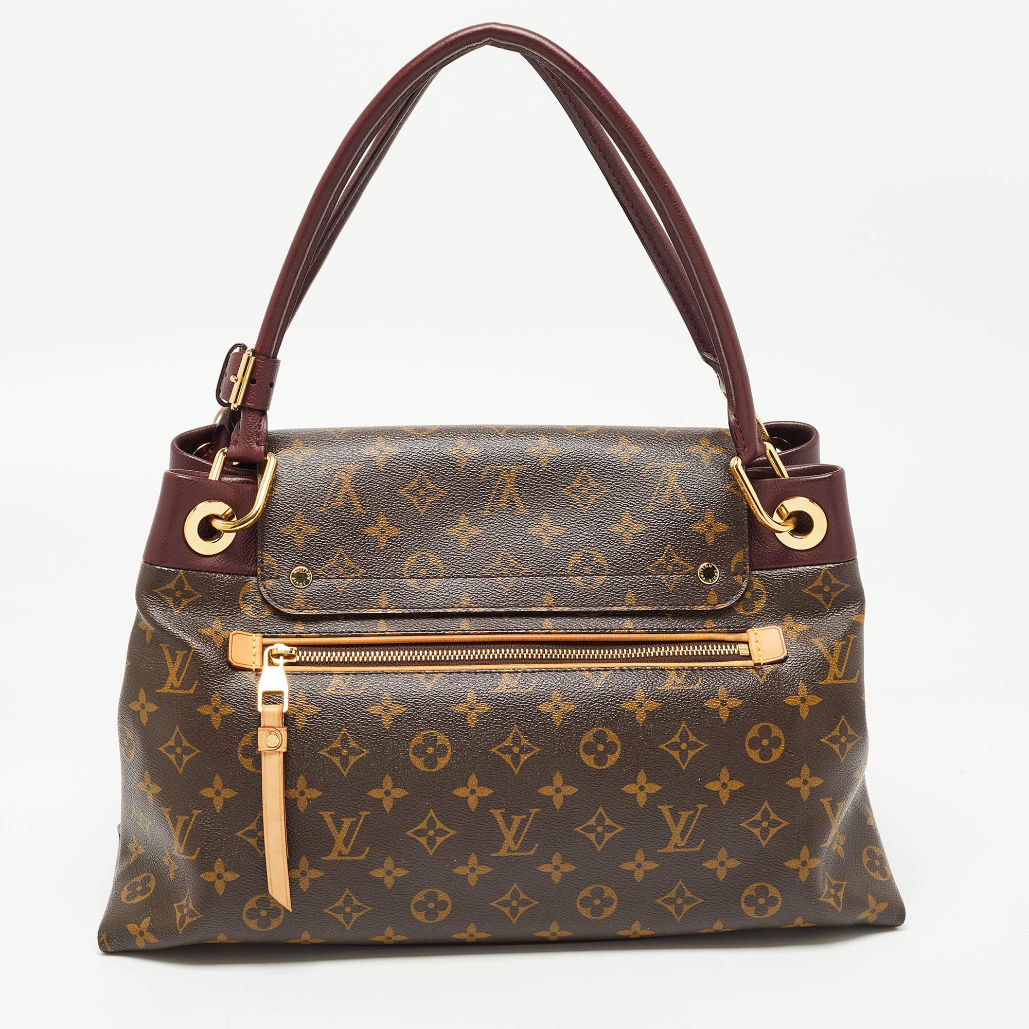 This Louis Vuitton handbag is a timeless piece that can last you season after season. This bag is made of monogram canvas and ideal to work all your needs. The interior is lined with Alcantara, making the bag highly durable and functional. Attain a