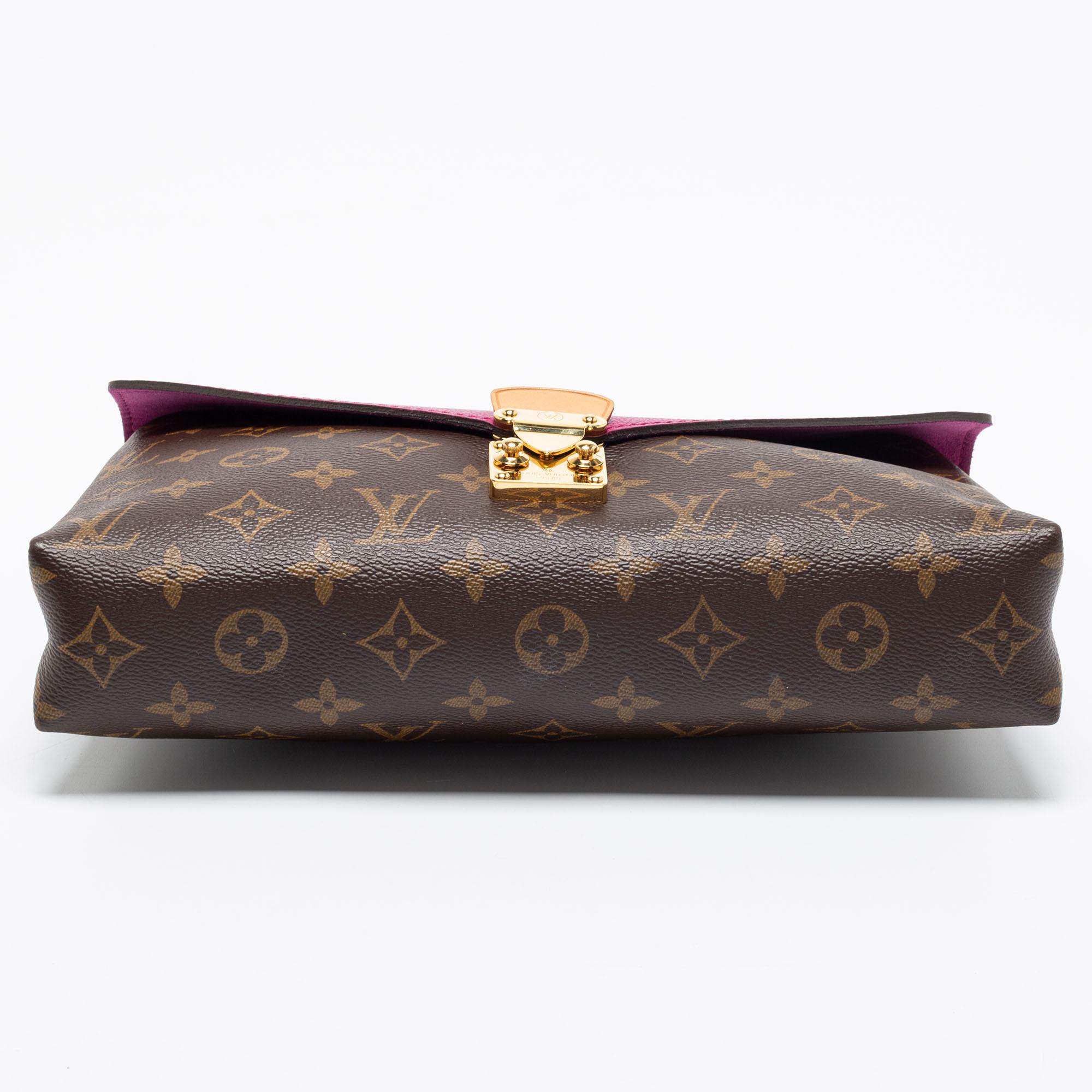 Louis Vuitton Aurore Monogram Canvas Pallas Chain Bag In Good Condition In Dubai, Al Qouz 2