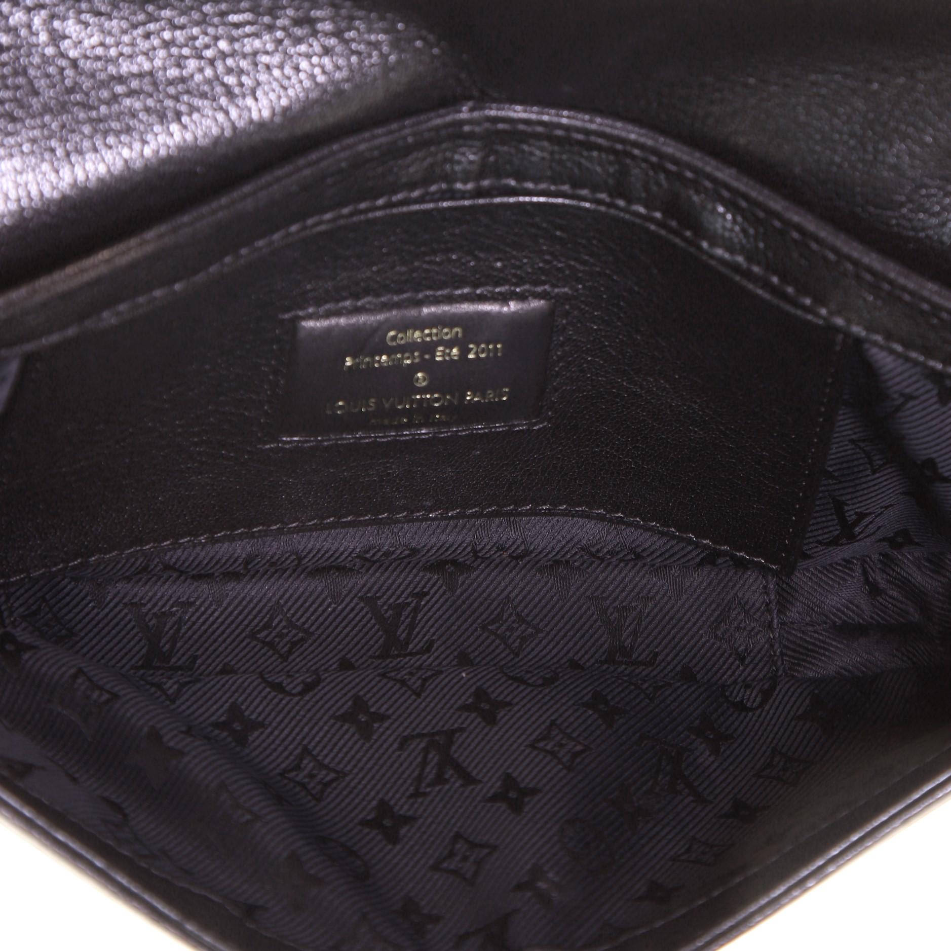 Avantgarde-Pochette von Louis Vuitton aus Leder und Wildleder 1