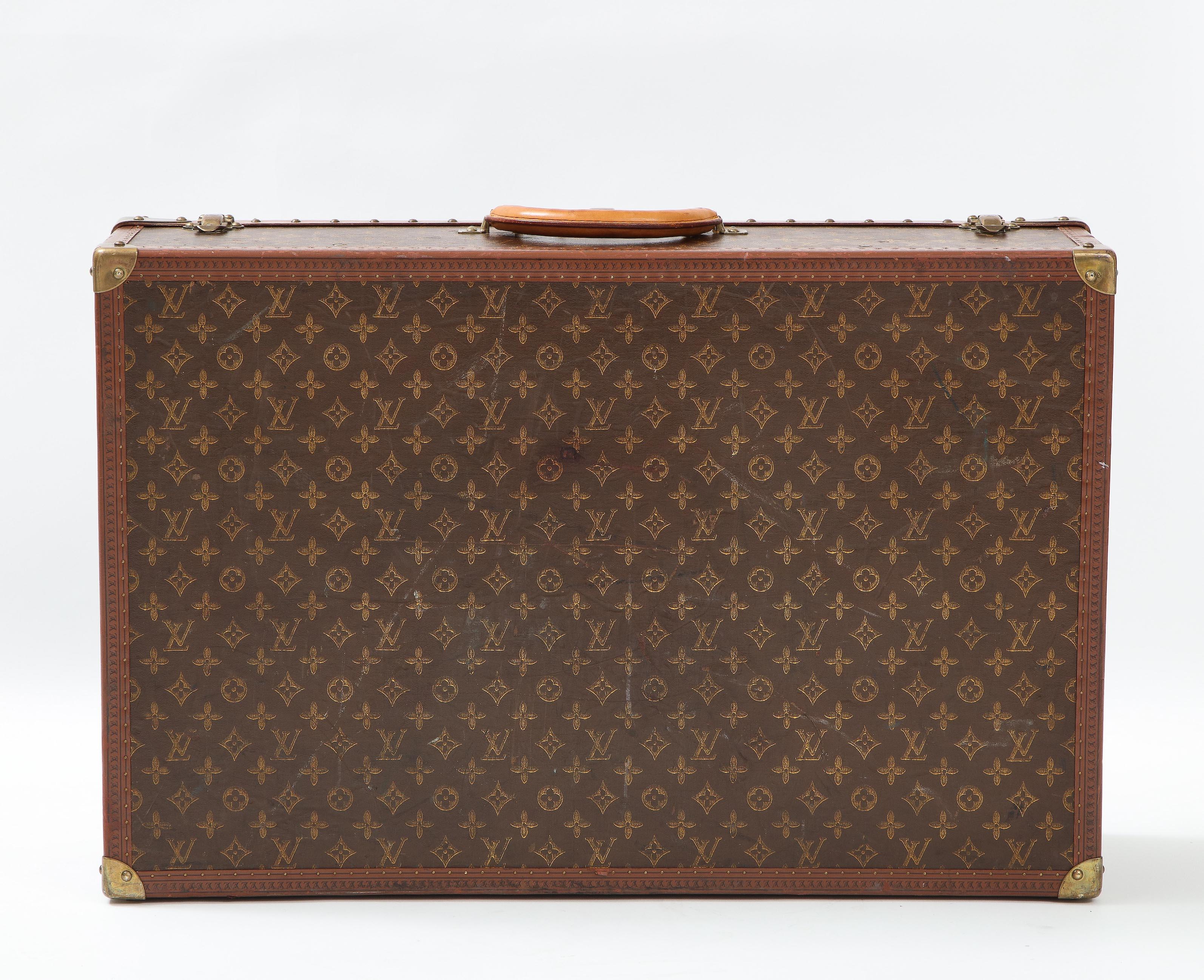 French Louis Vuitton, Ave Marceau, 78bis, Paris, 1950's Suitcase For Sale