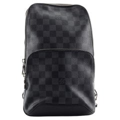 Louis Vuitton 2019 Pre-Owned Avenue Sling Shoulder Bag - Black for Women