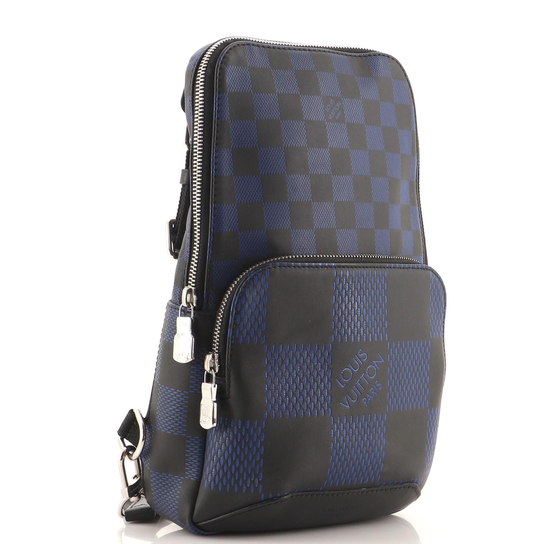 Avenue sling cloth bag Louis Vuitton Blue in Cloth - 32727815