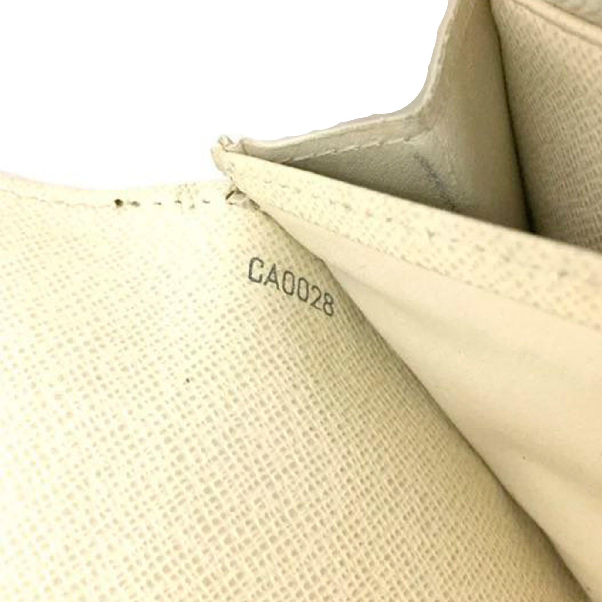 Louis Vuitton - Portefeuille long en toile Azur Sarah GM LV-W1110P-A004 en vente 3