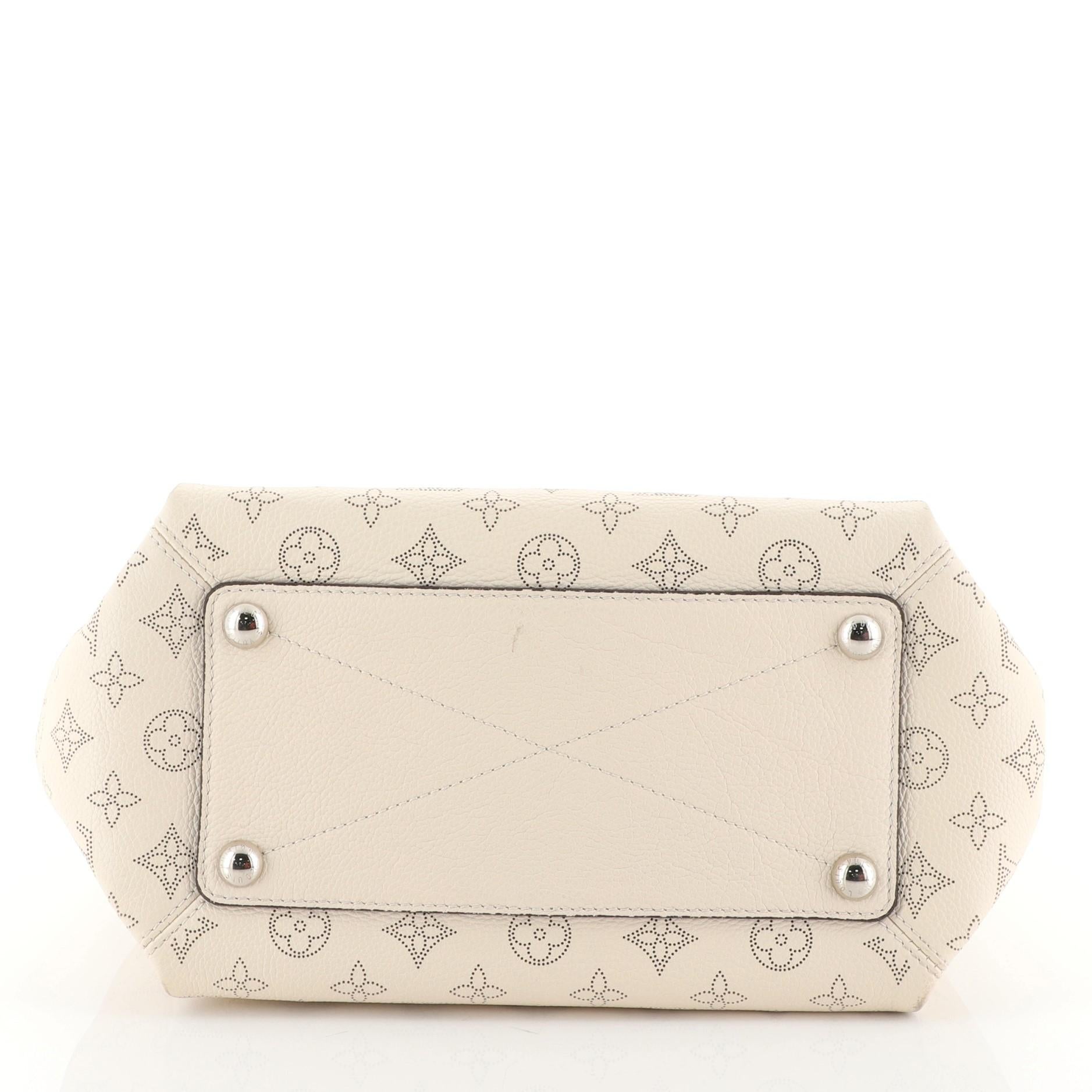 Beige Louis Vuitton Babylone Handbag Mahina Leather PM