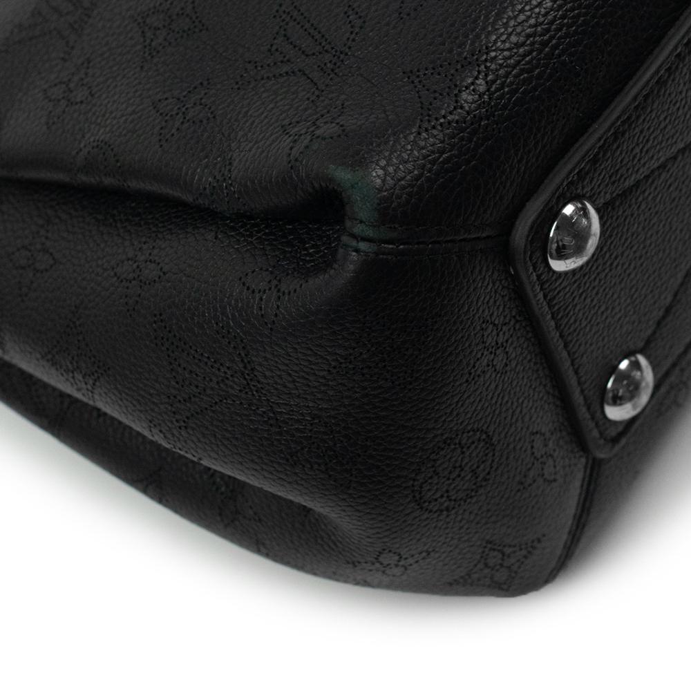 LOUIS VUITTON, Babylone in black leather 7
