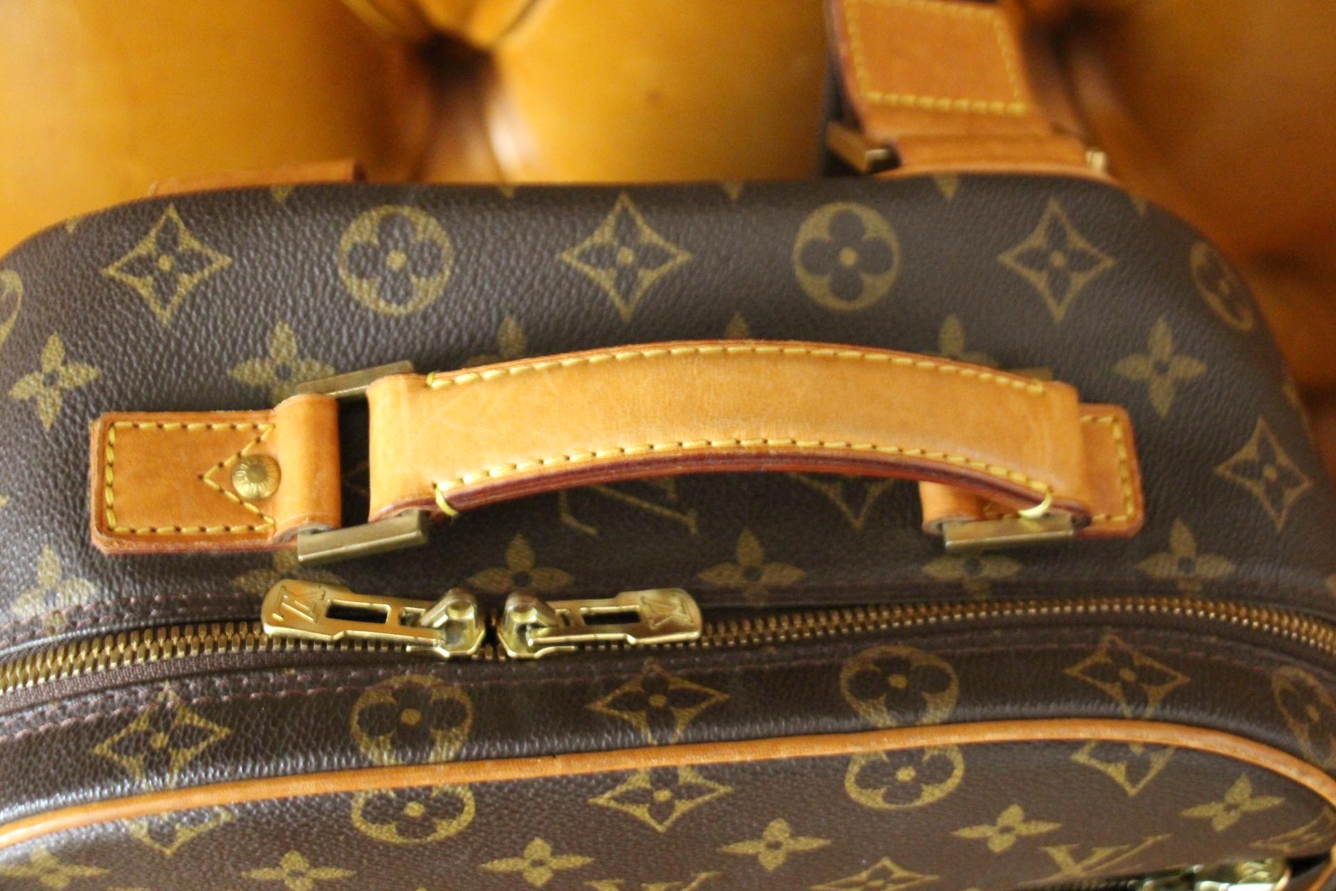 Louis Vuitton Backpack Monogramm Bag, Louis Vuitton Cross Body Bag For Sale 5