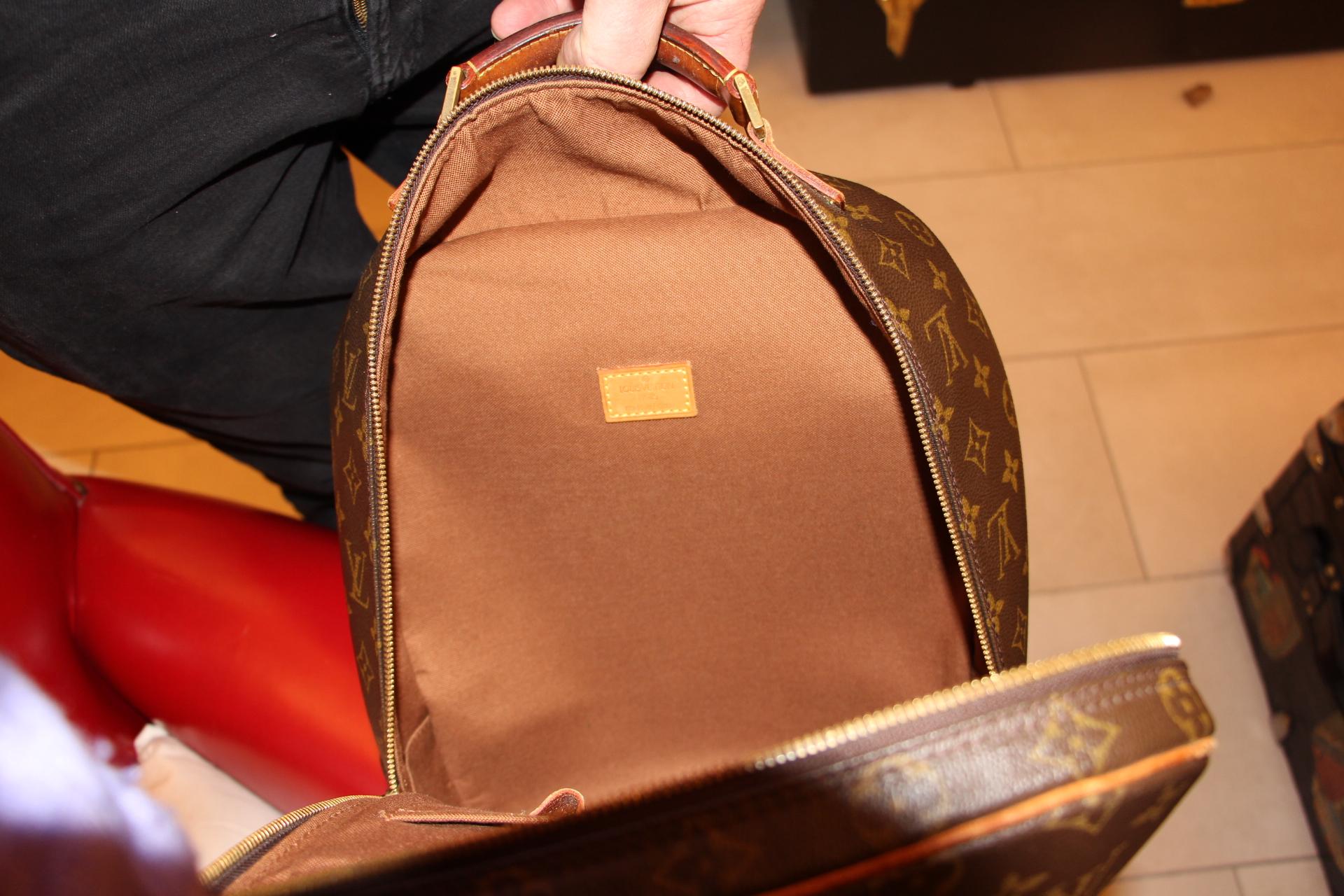 Louis Vuitton Backpack Monogramm Bag, Louis Vuitton Cross Body Bag, Louis Vuitton 9