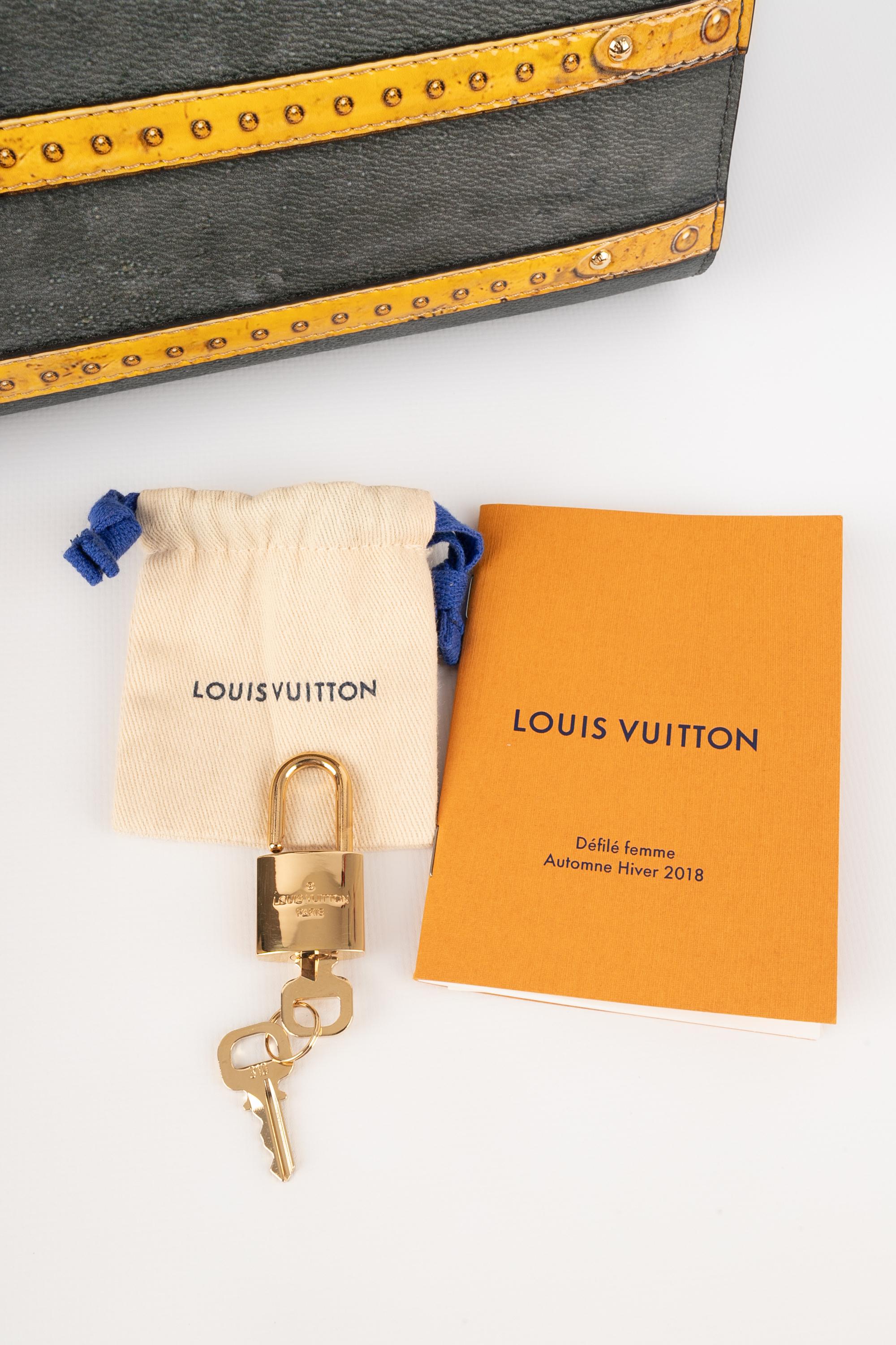 Louis Vuitton bag City Steamer Time Trunk 6