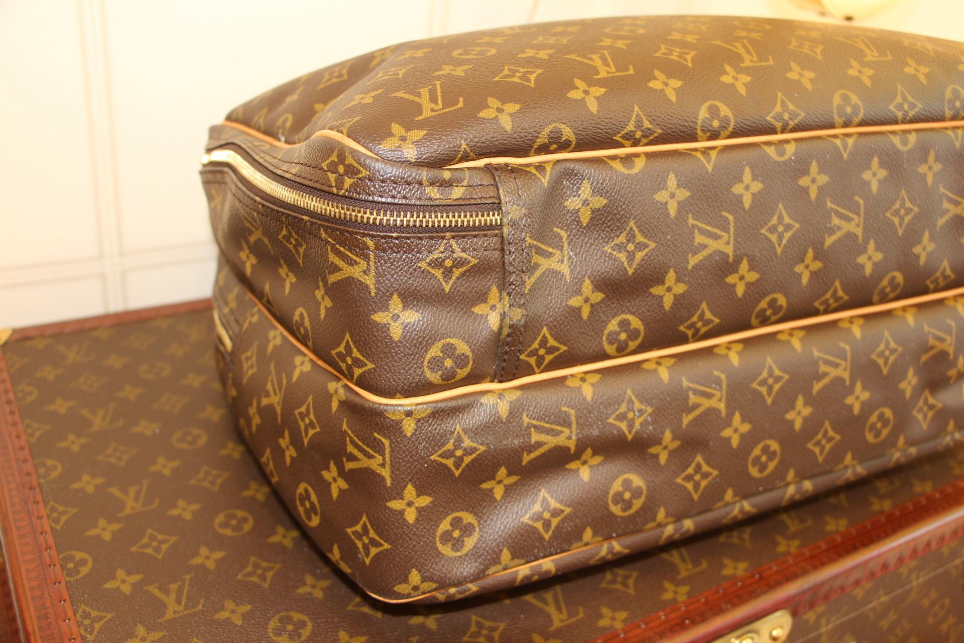 Louis Vuitton Bag in Monogram, 2 compartments 3