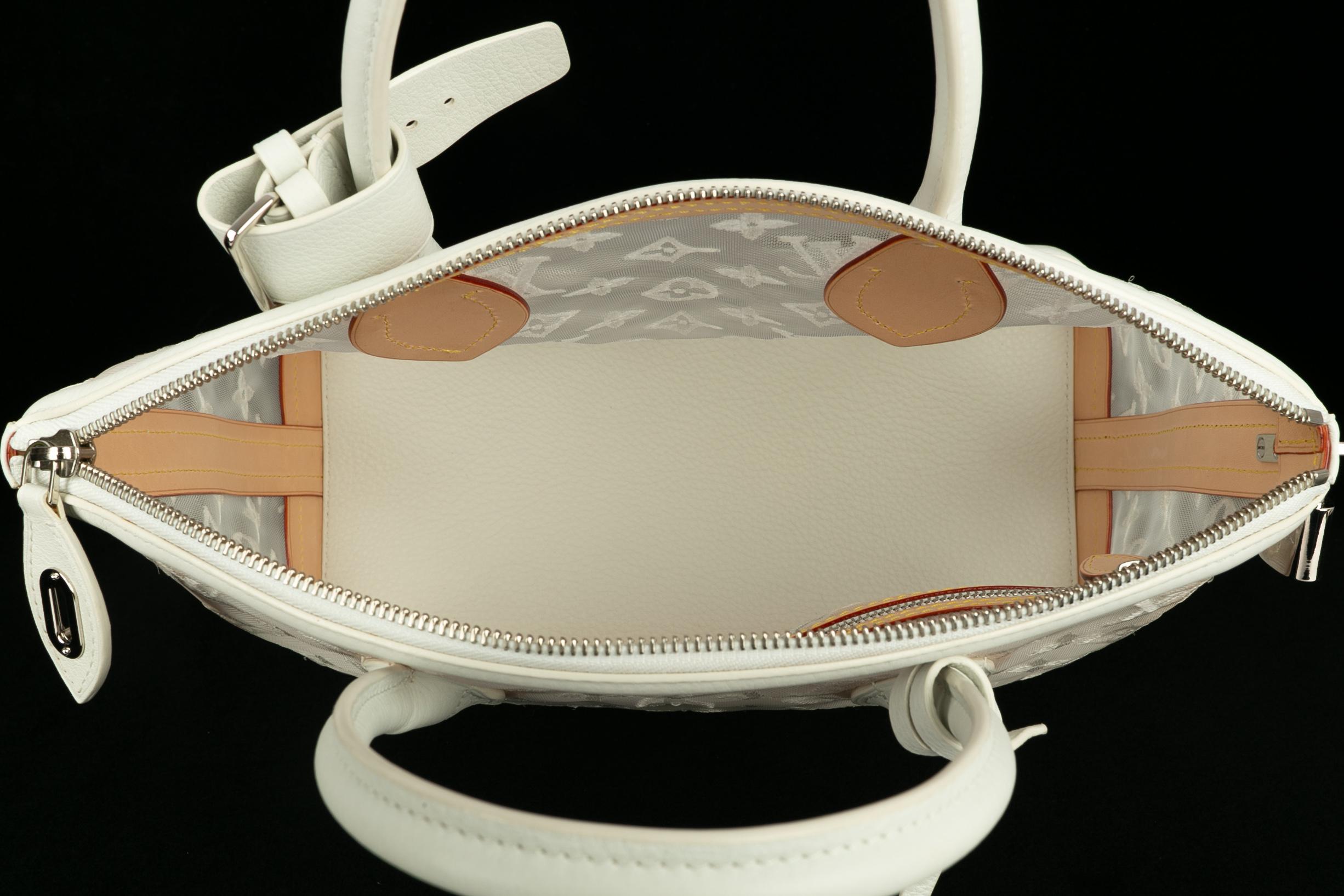 Louis Vuitton bag 'Lockit East West' Summer 2012 im Angebot 4