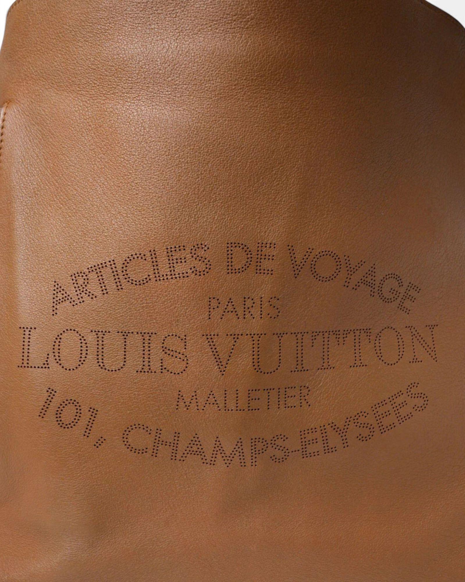 Louis Vuitton Bagatelle GM Taurillon Noisette en vente 6