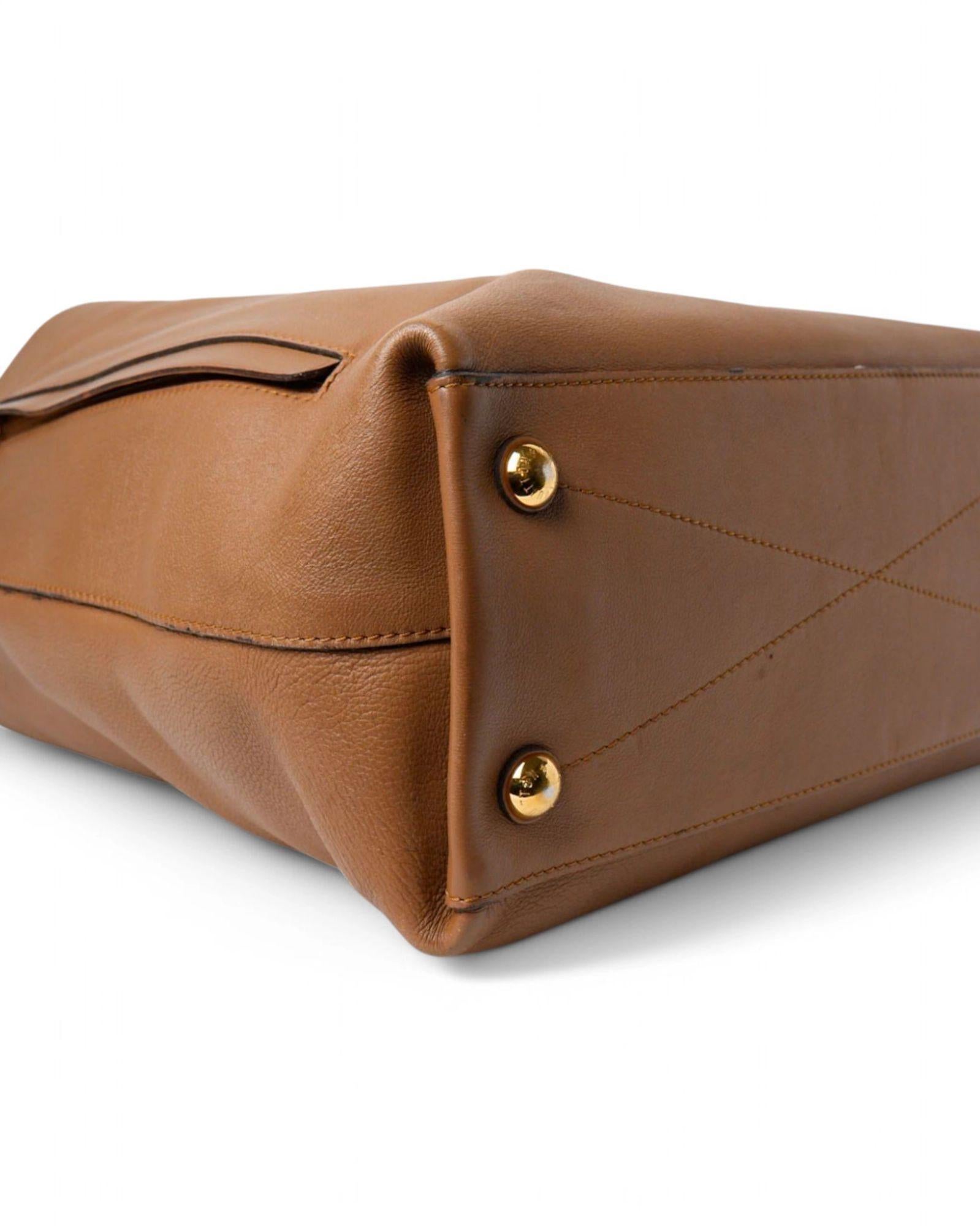 Louis Vuitton Bagatelle GM Taurillon Noisette en vente 3