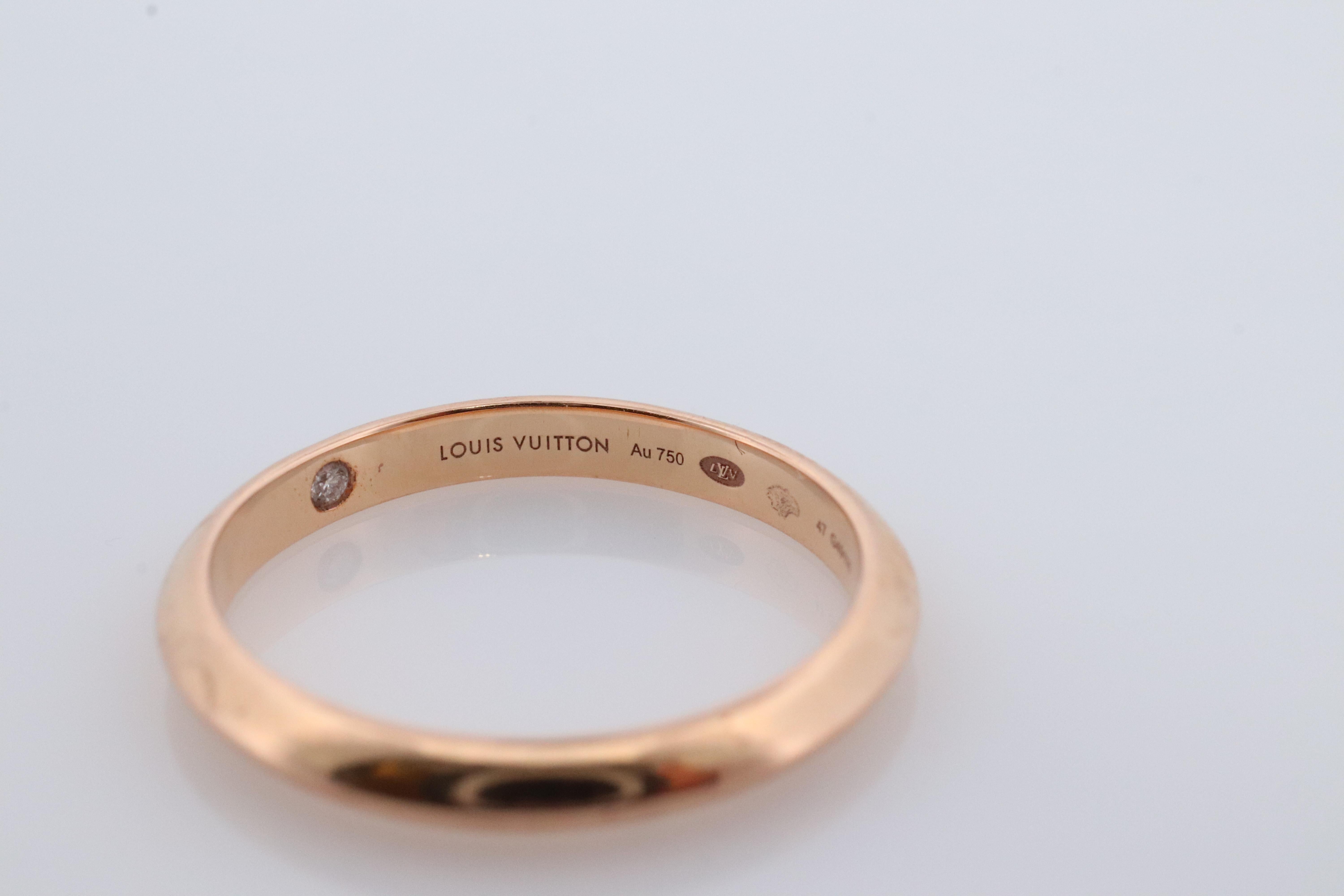 Round Cut Louis Vuitton Band. 18k Diamond Knife Edge 2.5mm wedding band. Certified For Sale