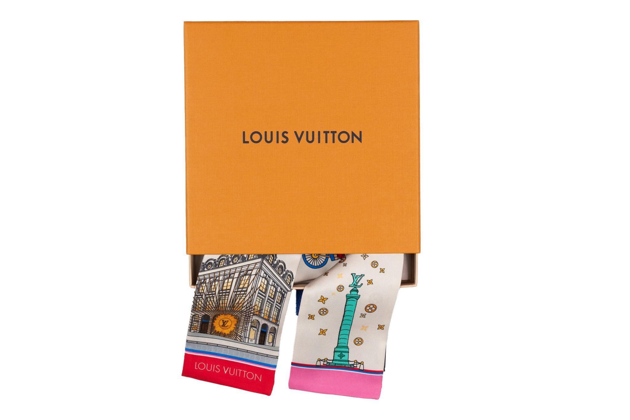 Louis Vuitton Bandeau Vivienne Paris NIB In New Condition For Sale In West Hollywood, CA
