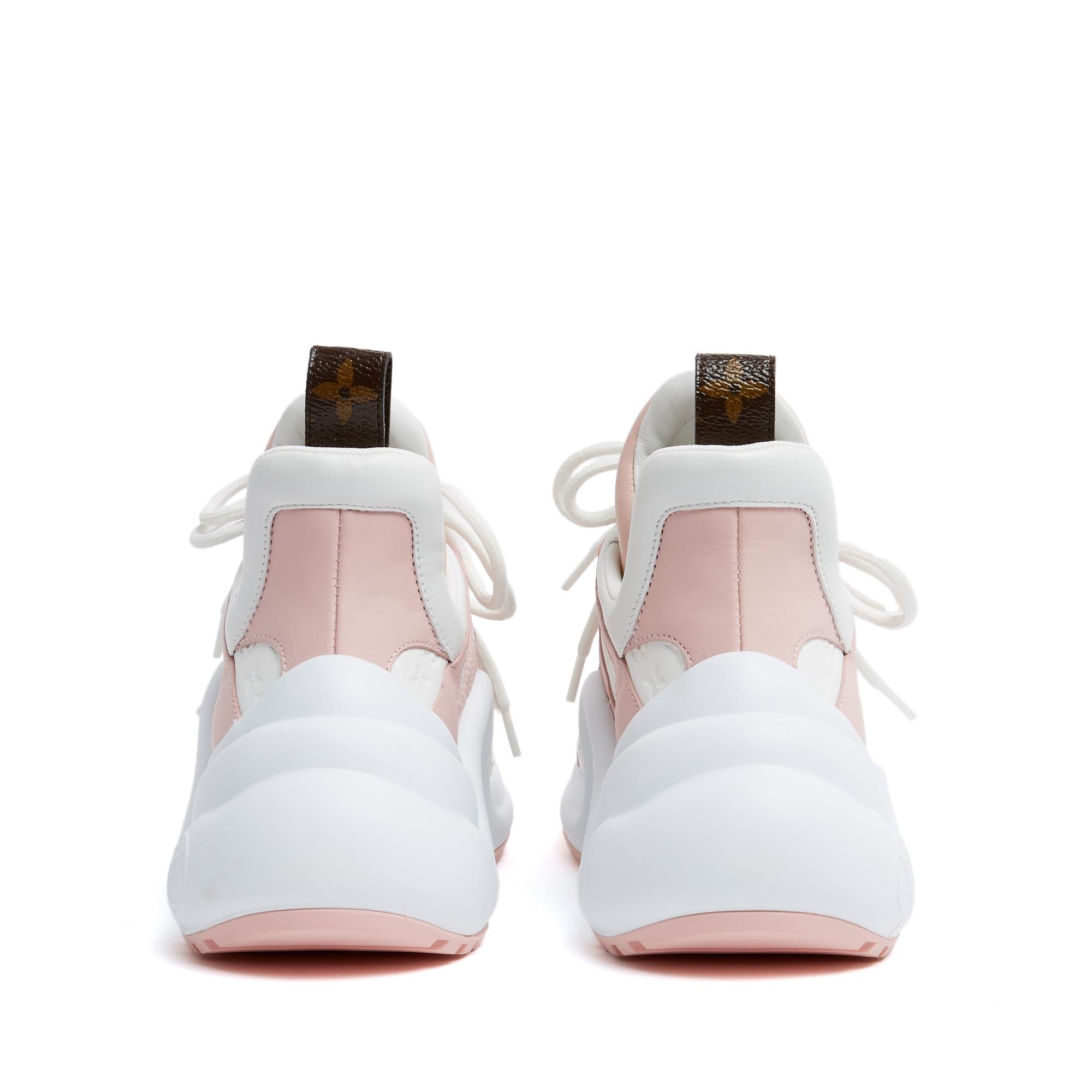 Louis Vuitton Baskets EU37 Archlight Pink White Monogram Sneakers UK4 US6.5 LV In condizioni Nuovo in vendita a PARIS, FR