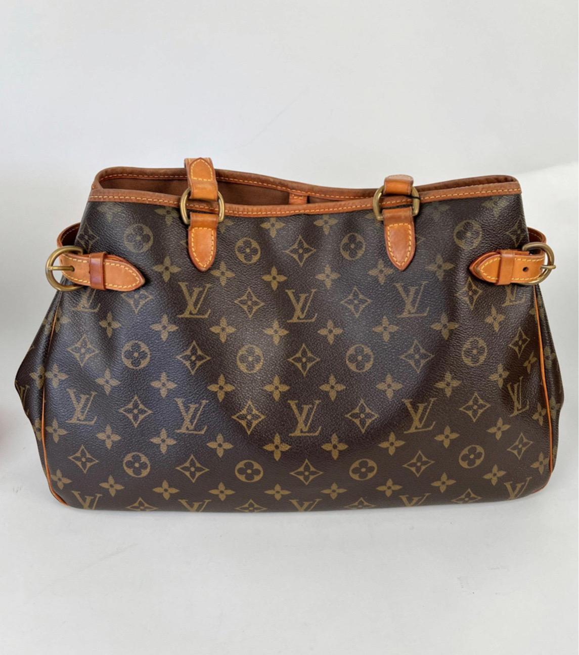 French Louis Vuitton Batignolles Vintage Monogram Louis Vuitton Purse LV Tote For Sale