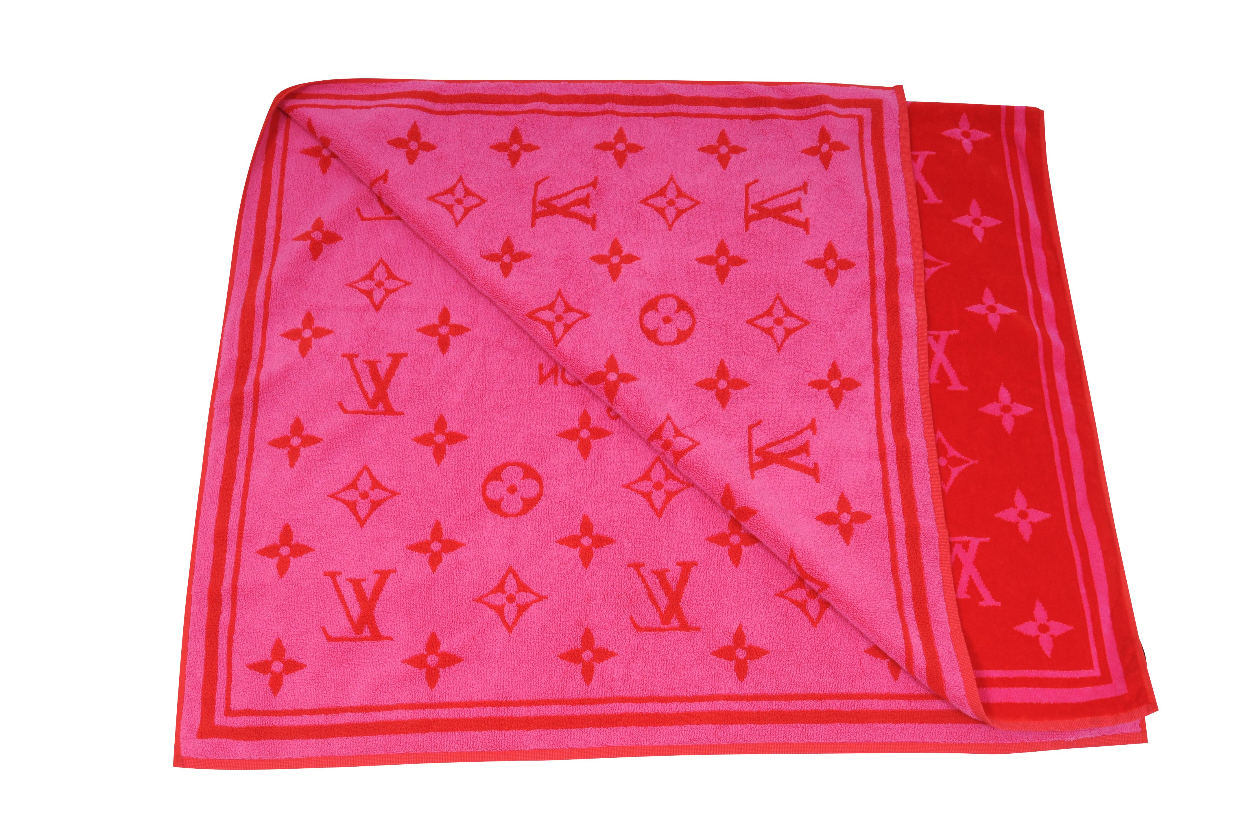 Women's or Men's Louis Vuitton Beach Bath Pool Towel Red Pink Drap De Bain Monogram M78643 Cotton For Sale