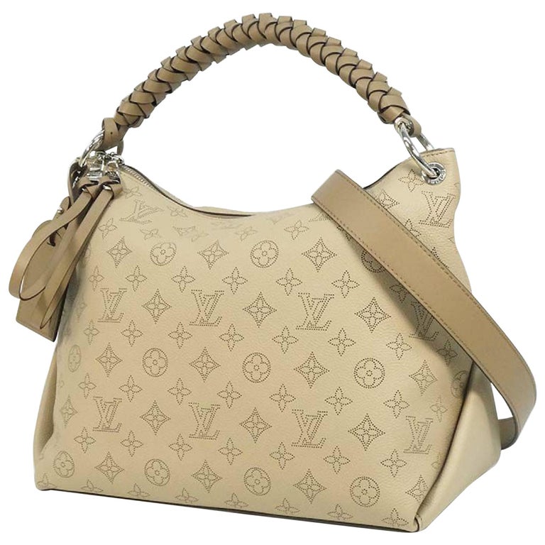 Louis Vuitton Croissant MM  Review, What Fits, Mod Shots