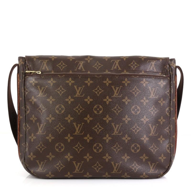 louis vuitton man purse