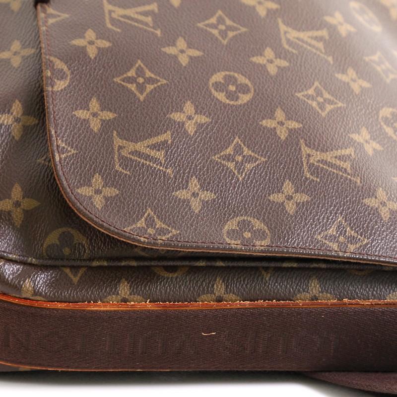 Louis Vuitton Beaubourg Messenger Bag Monogram Canvas MM 1