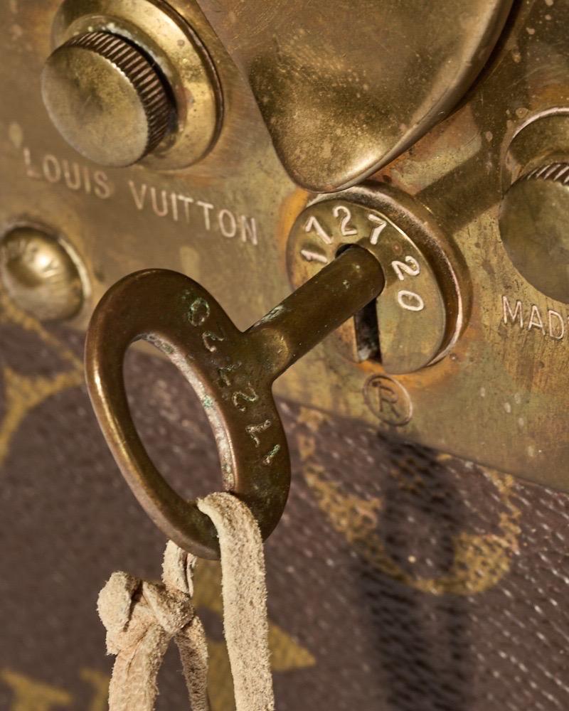 Louis Vuitton Schönheit 20 Rigido Monogram im Angebot 7