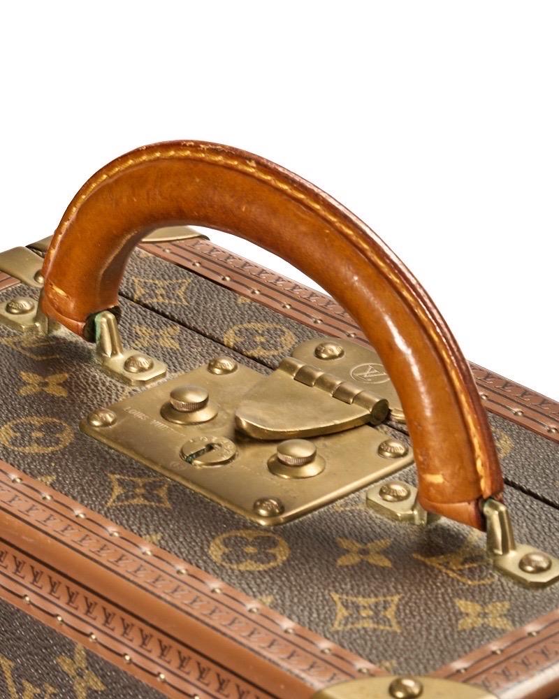 Louis Vuitton Beauty 28 Rigido Monogram en vente 2
