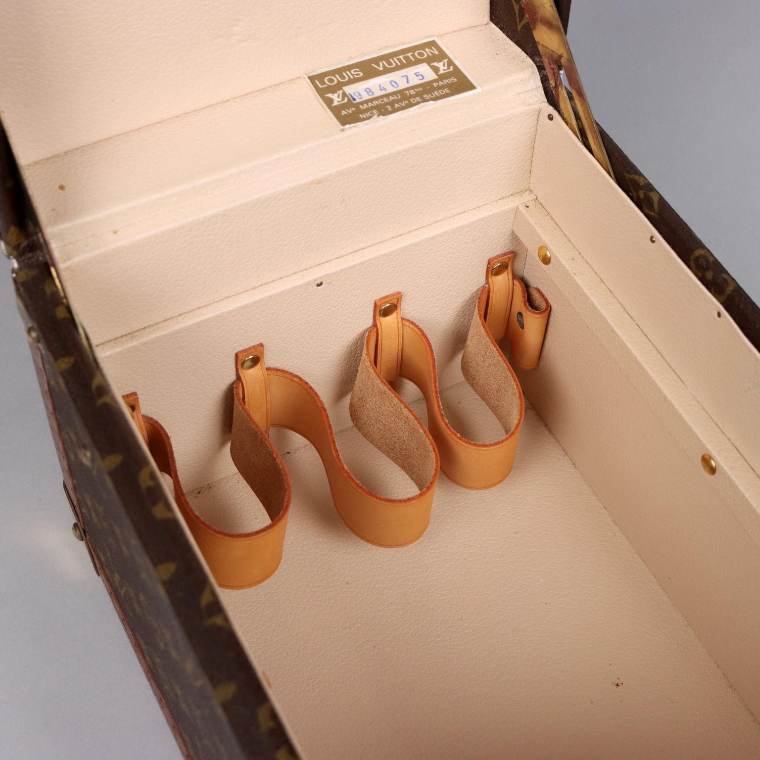Louis Vuitton Beauty Case In Good Condition In Milano, IT