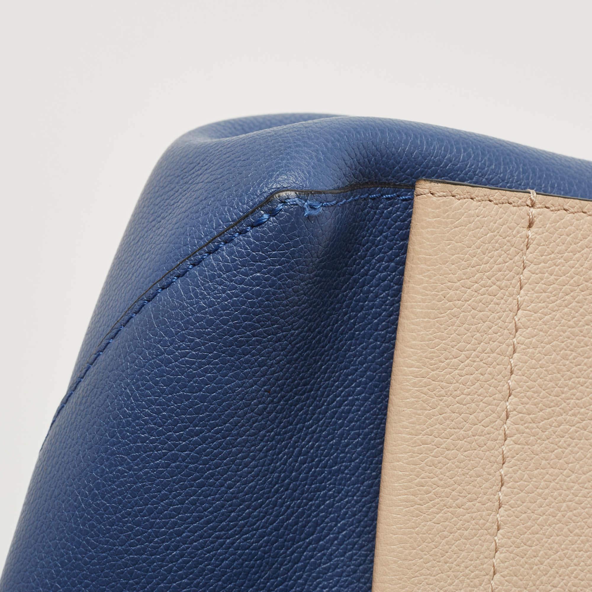 Louis Vuitton Beige/Blue Leather Lockme II Top Handle Bag 4