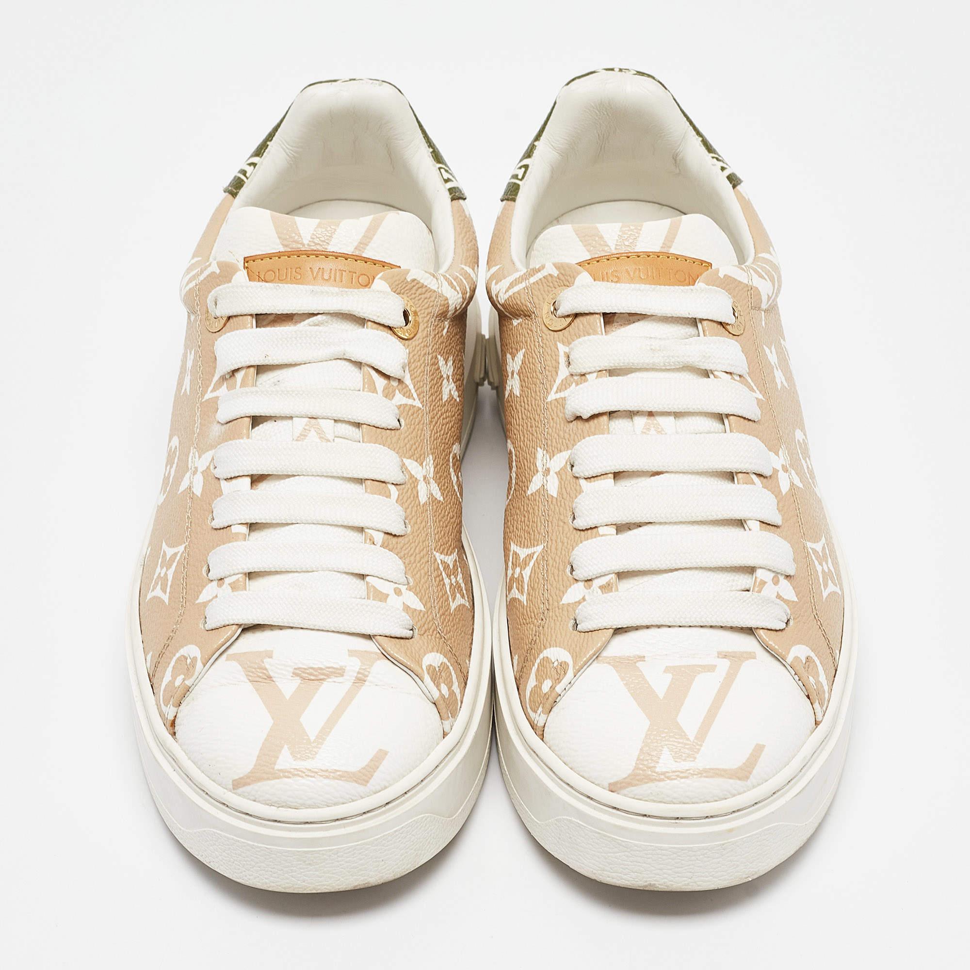 Louis Vuitton Beige Canvas Time Out Lace Up Sneakers Size 38 In Good Condition In Dubai, Al Qouz 2