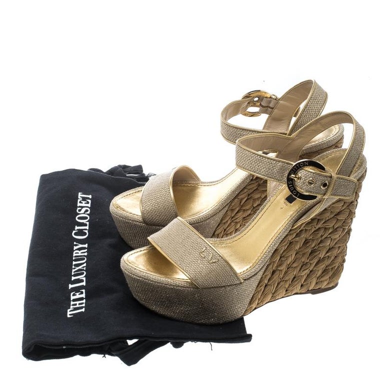 Louis Vuitton Beige Canvas Tuileries Platform Wedge Ankle Strap Sandals Size 38 For Sale at 1stdibs
