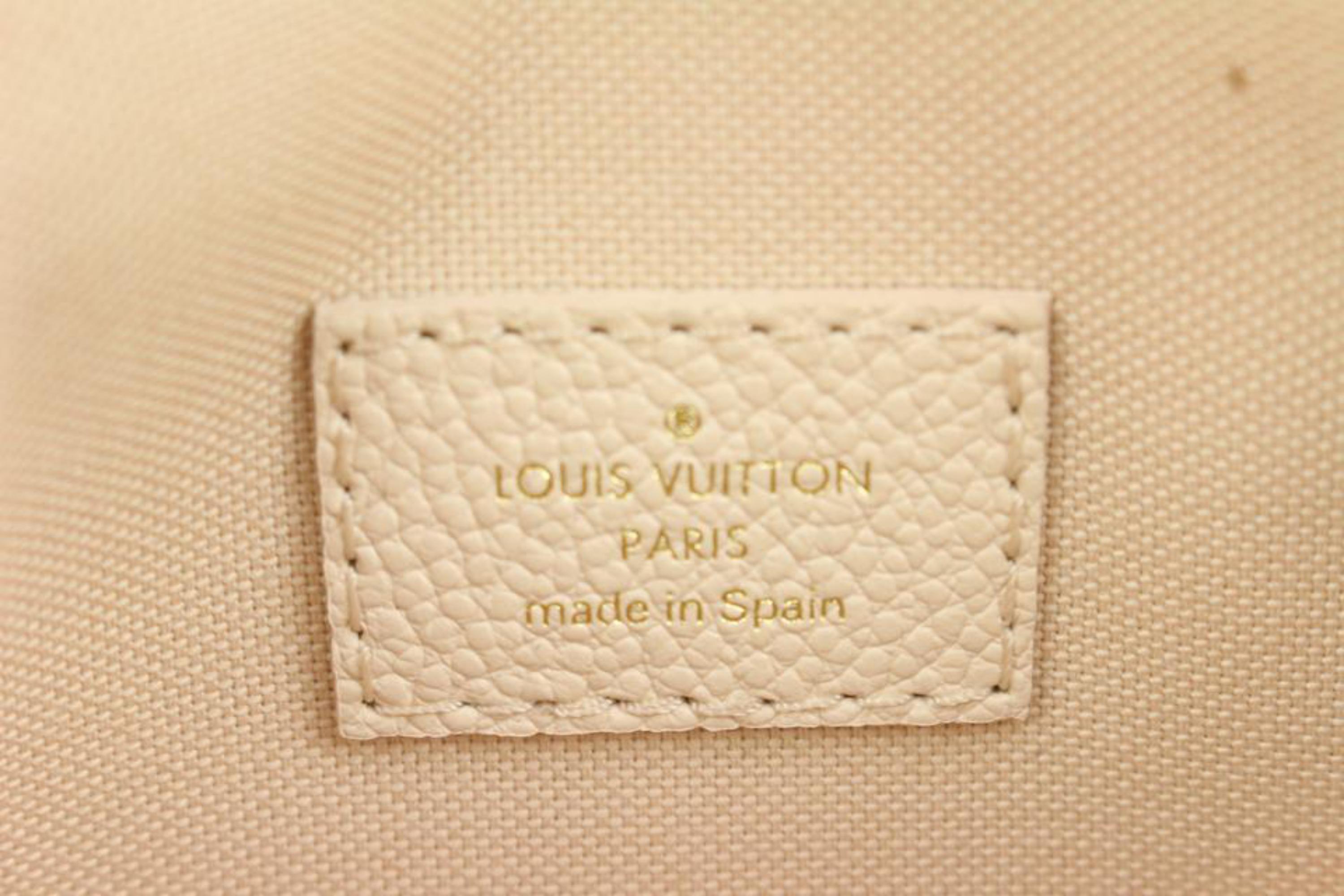 Louis Vuitton Beige Clair Monogram Micro Pochette Metis Crossbody 70lk411s In New Condition For Sale In Dix hills, NY